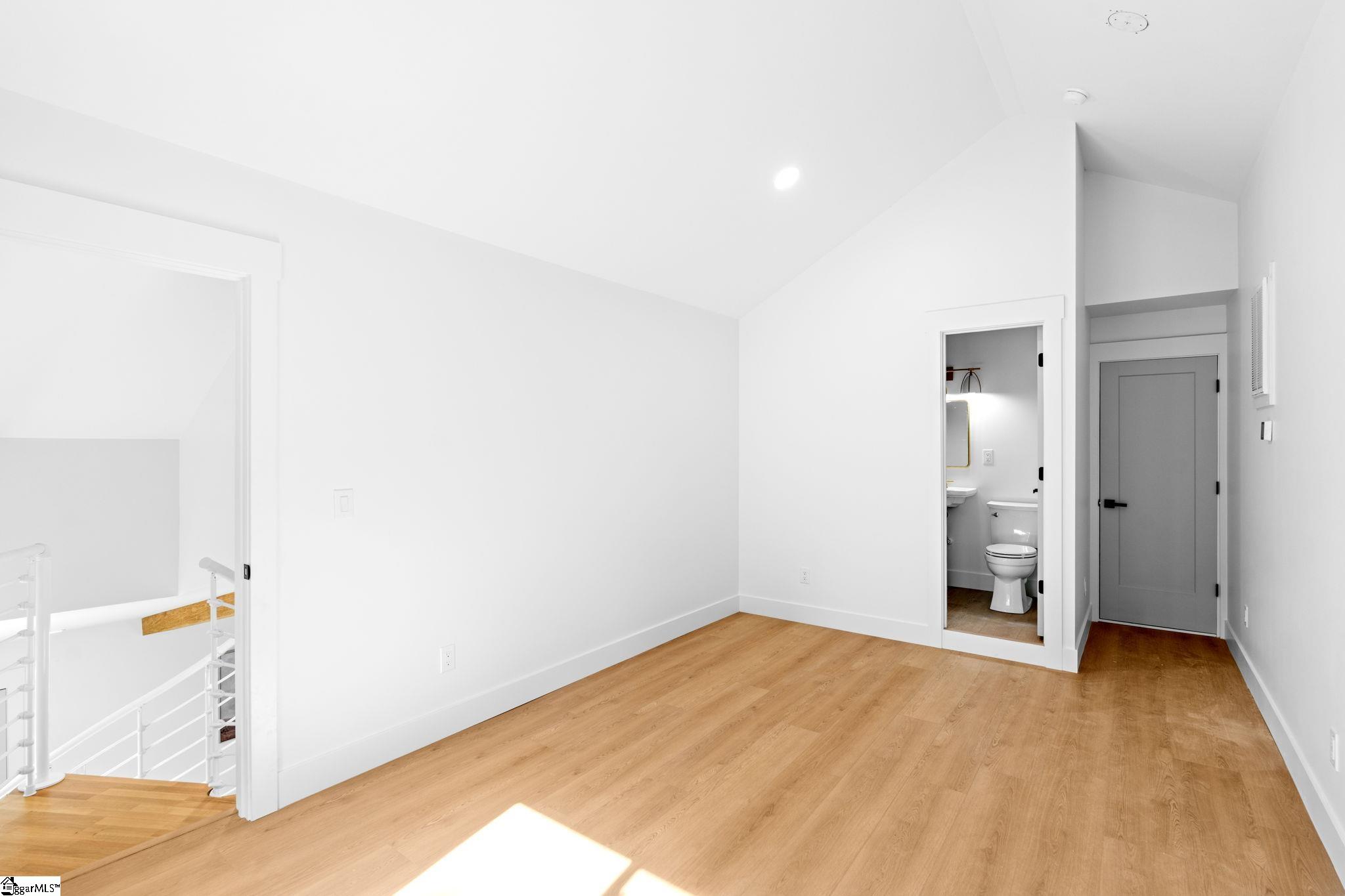 134 Country Lakes Road