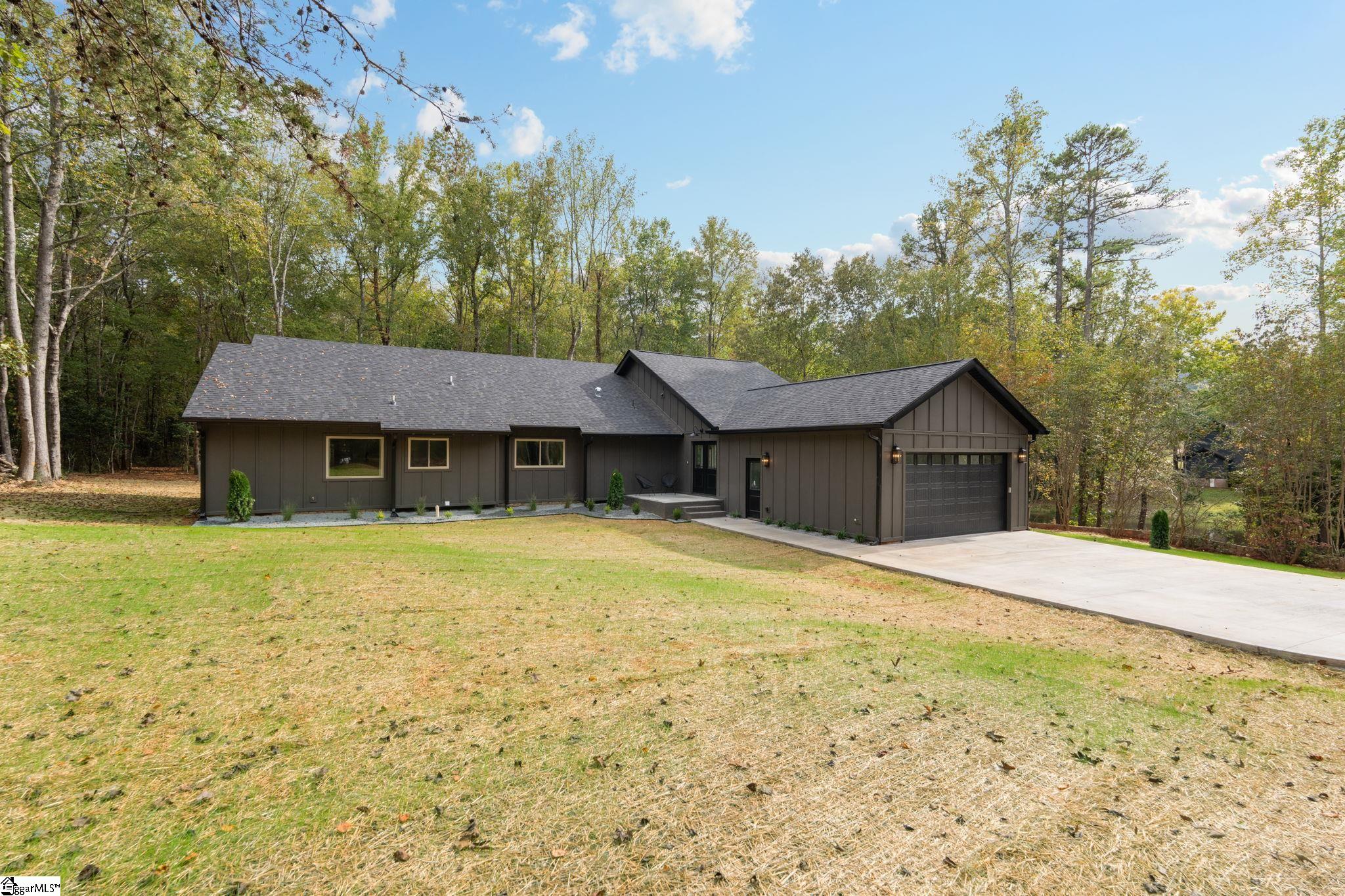 134 Country Lakes Road