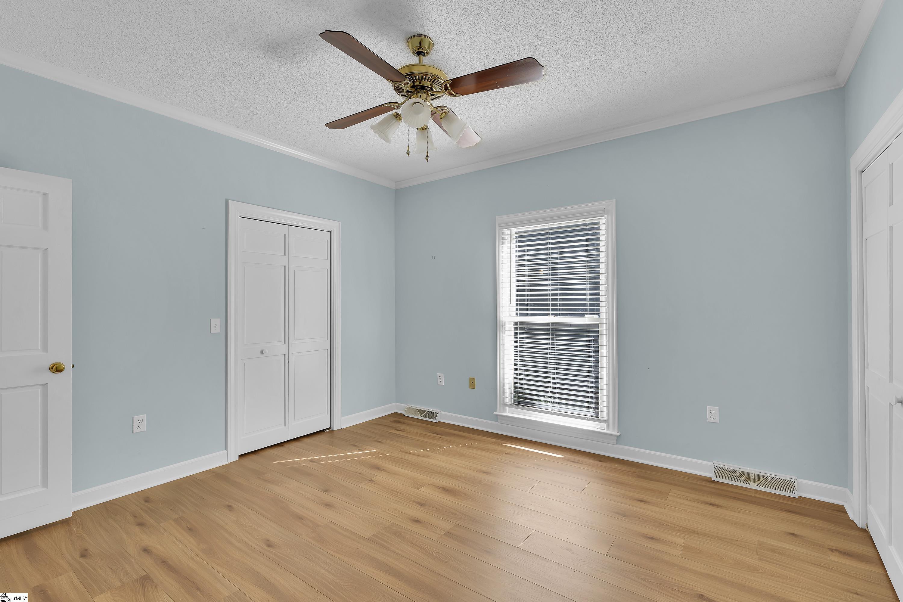 122 Hidden Hills Drive