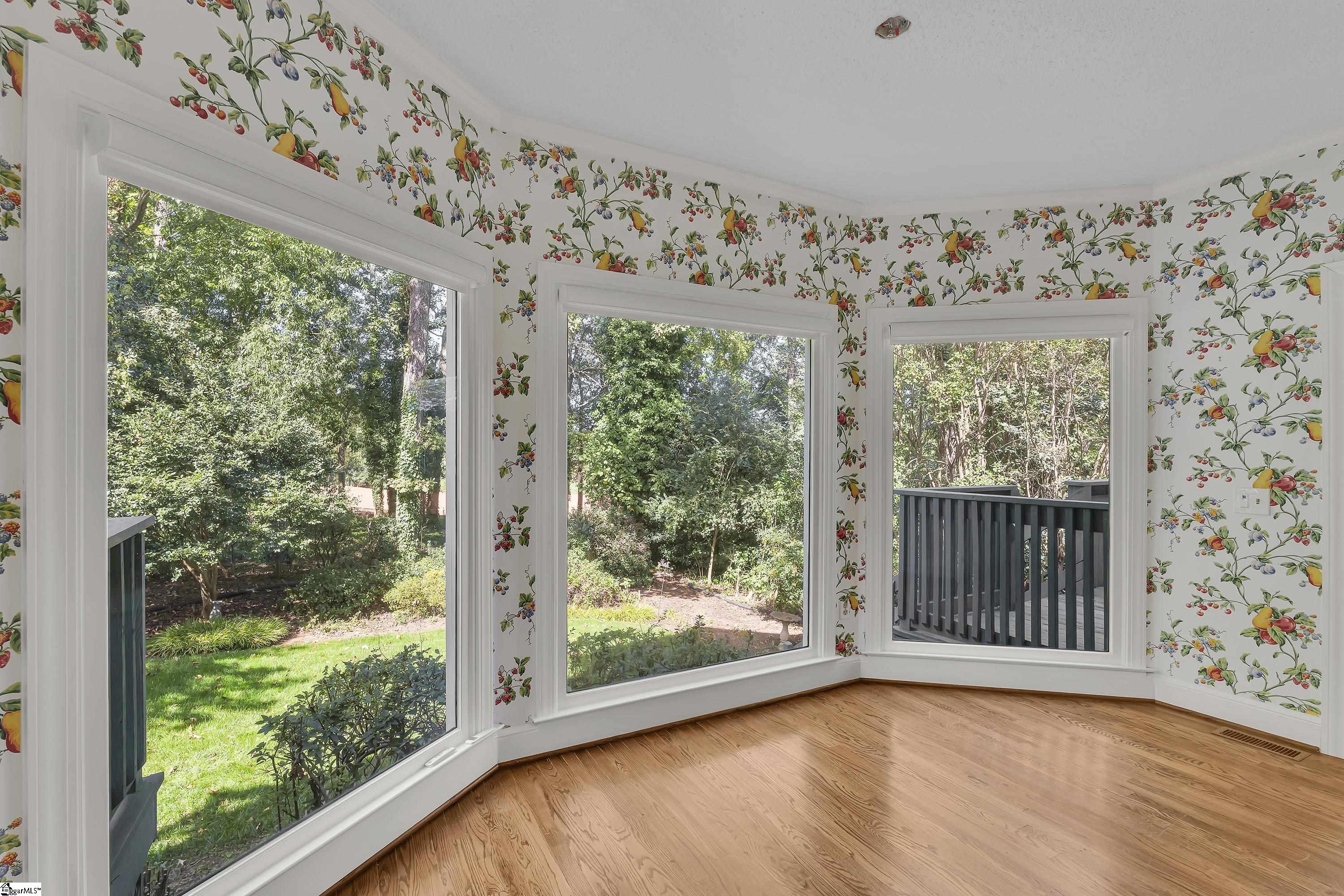 122 Hidden Hills Drive