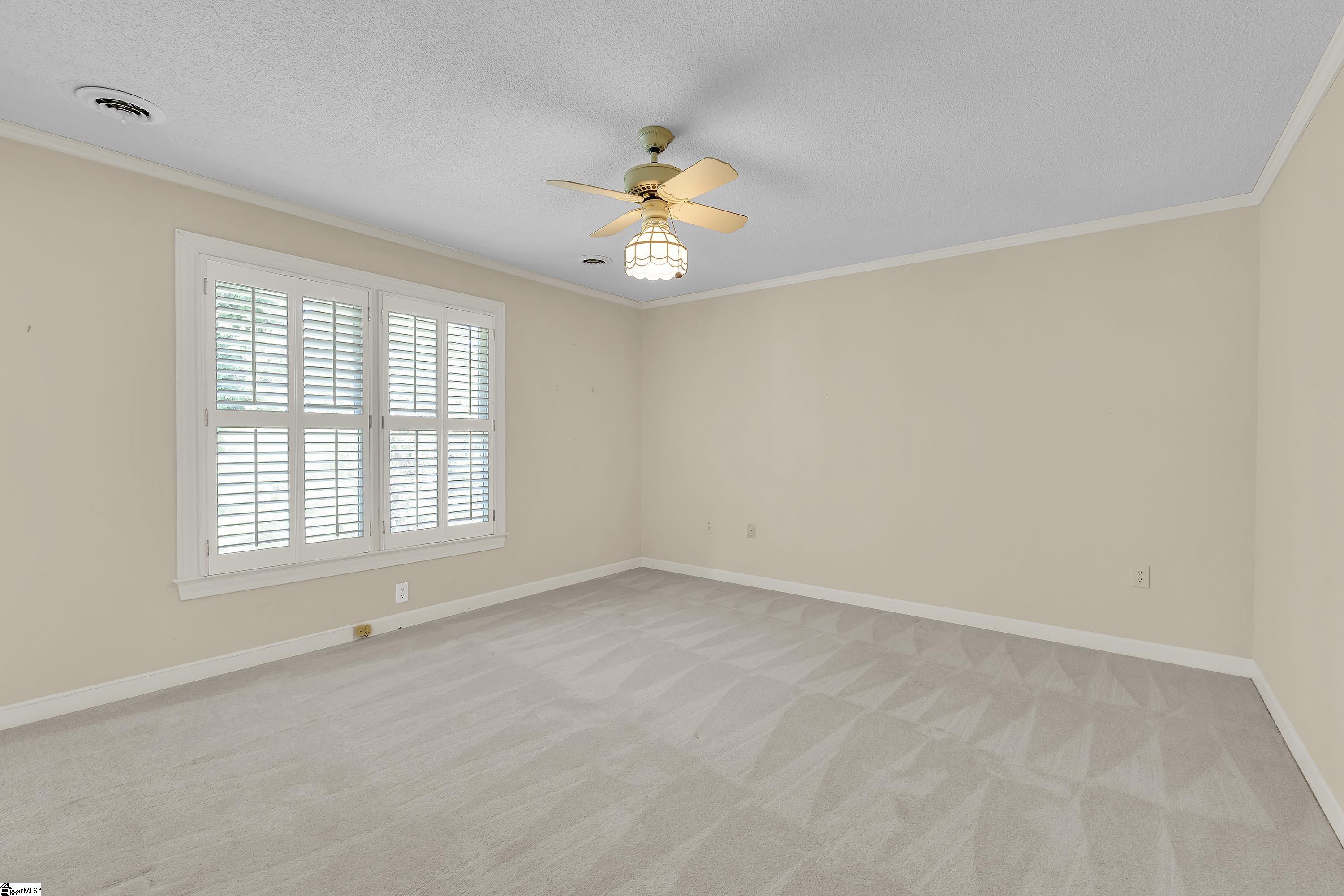 122 Hidden Hills Drive