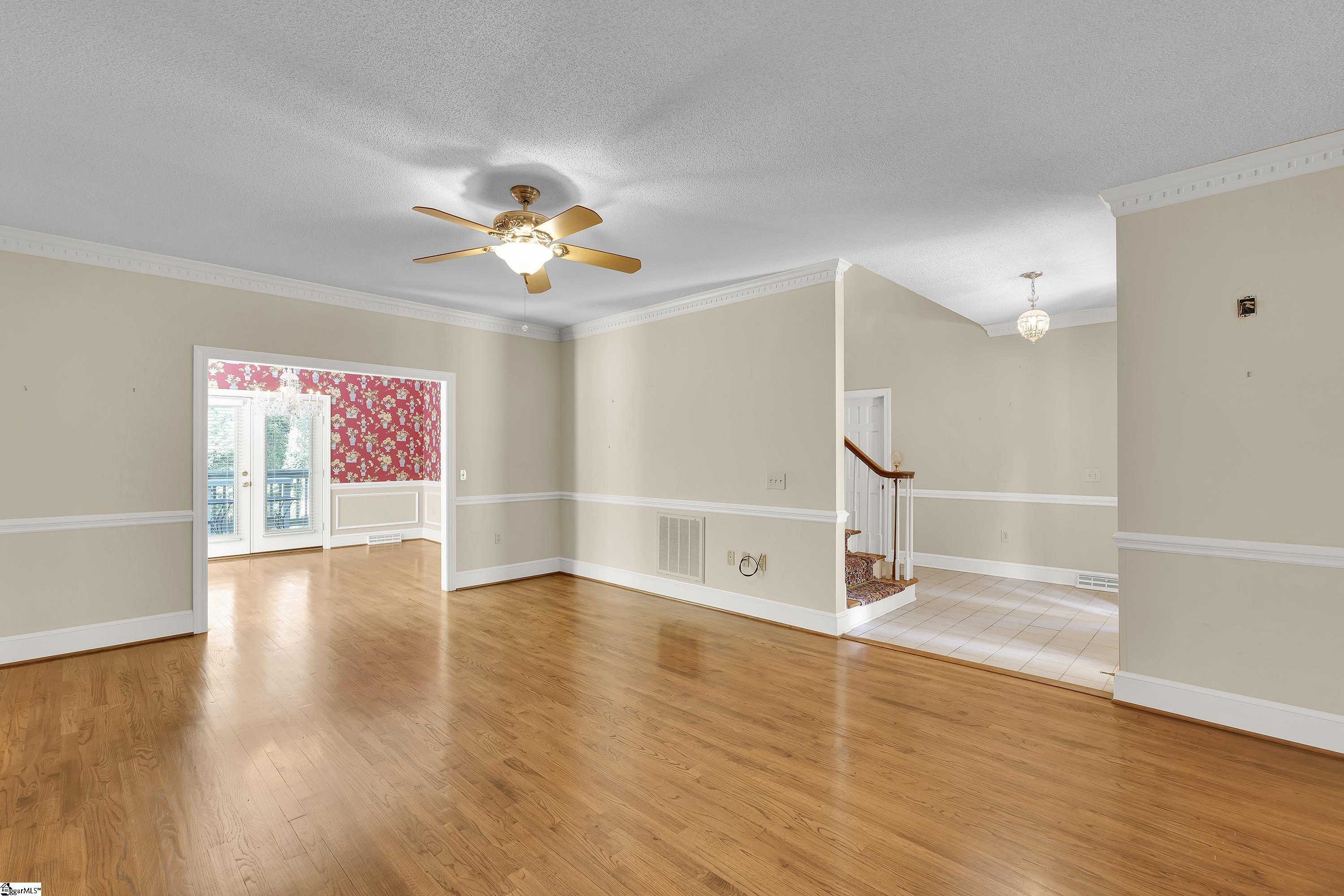 122 Hidden Hills Drive