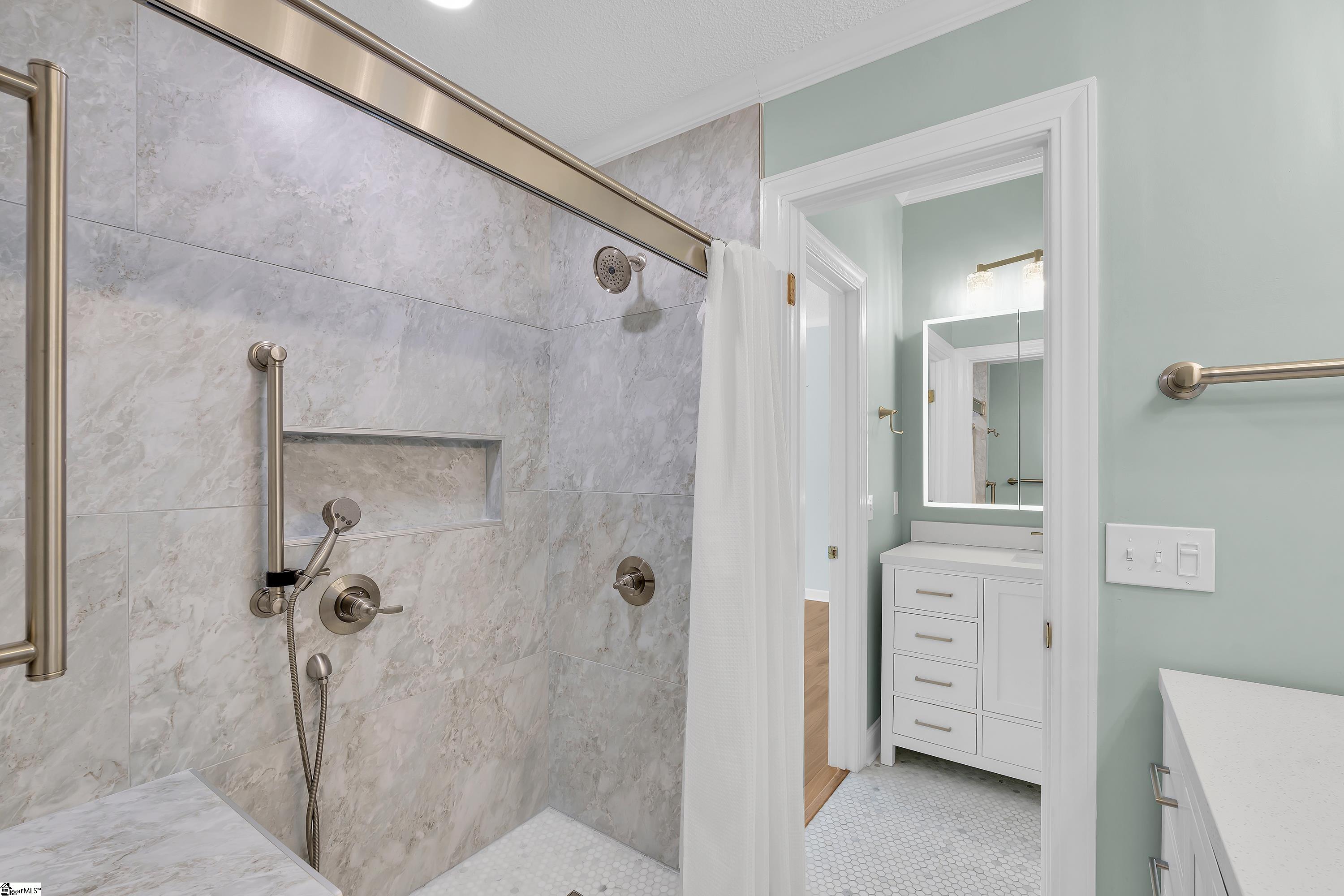 122 Hidden Hills Drive