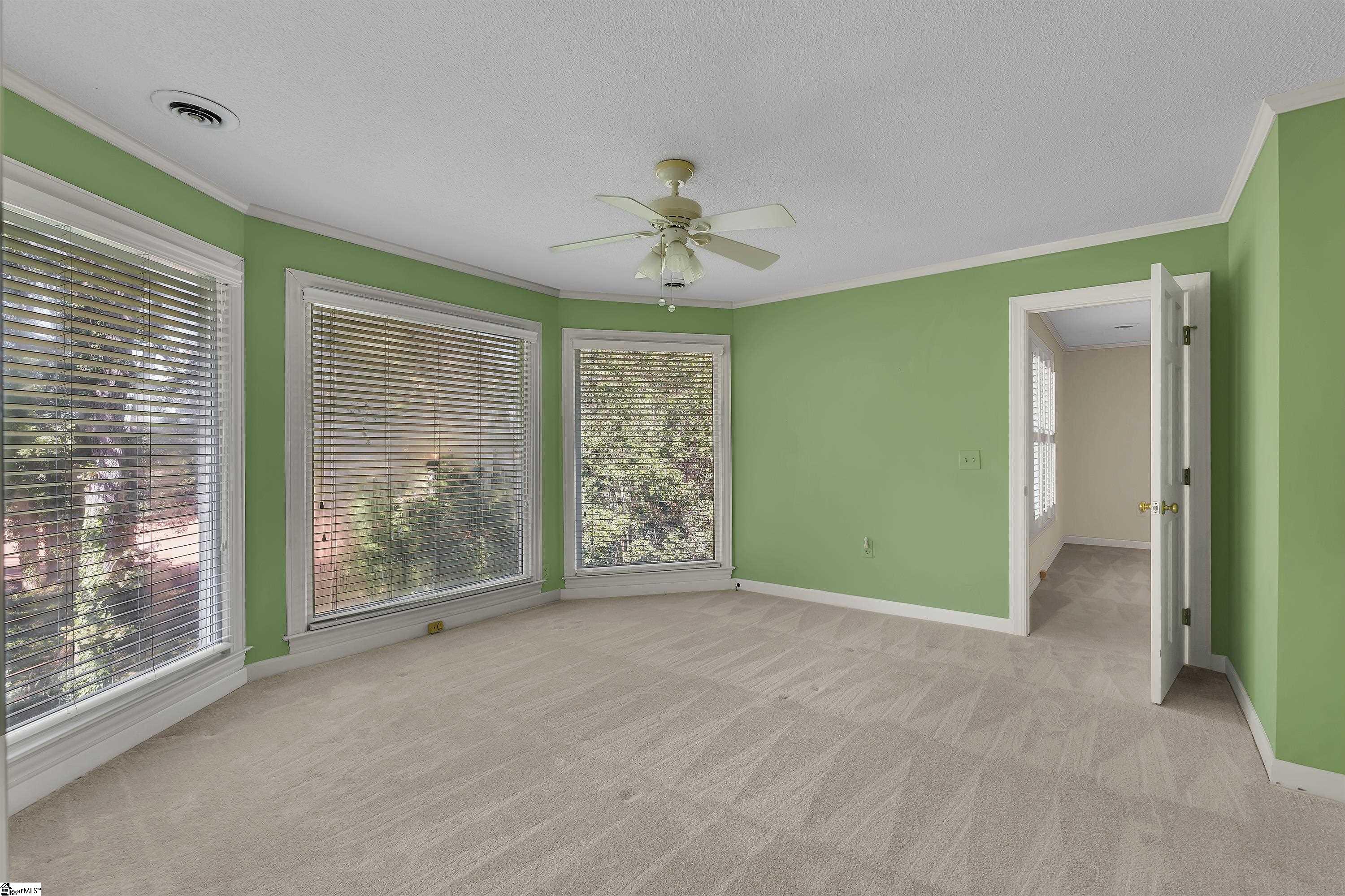 122 Hidden Hills Drive