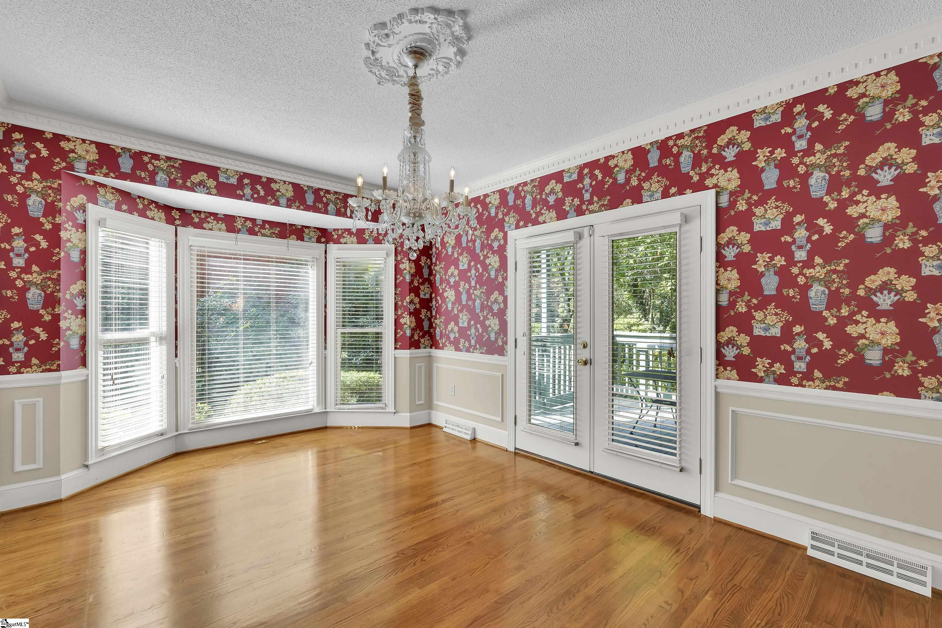 122 Hidden Hills Drive