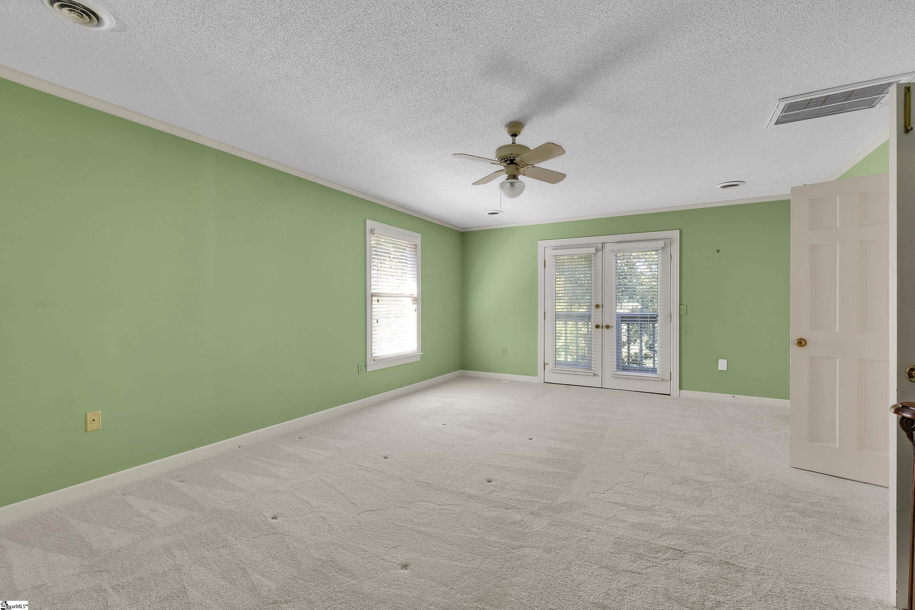 122 Hidden Hills Drive