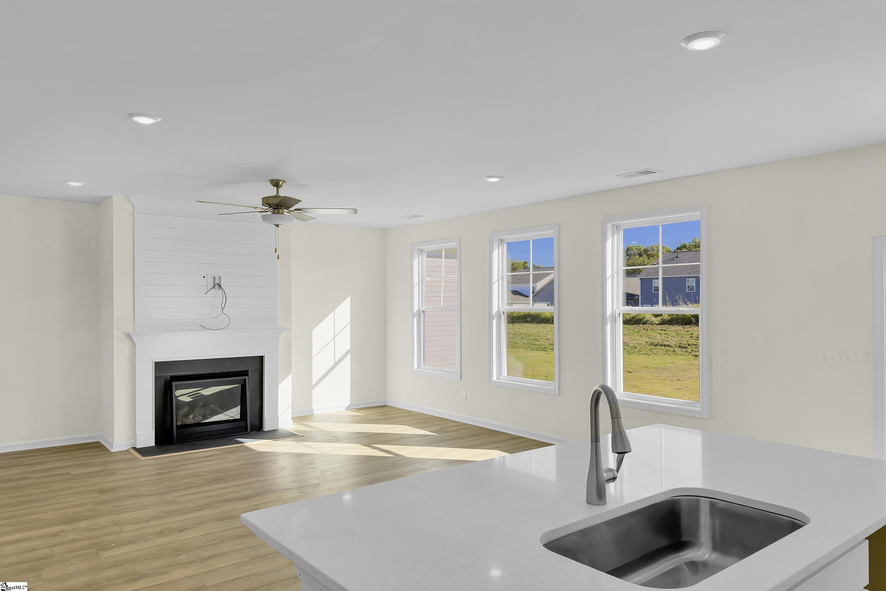 229 Brown Circle Lot 100, Easley Unit: Lot 100