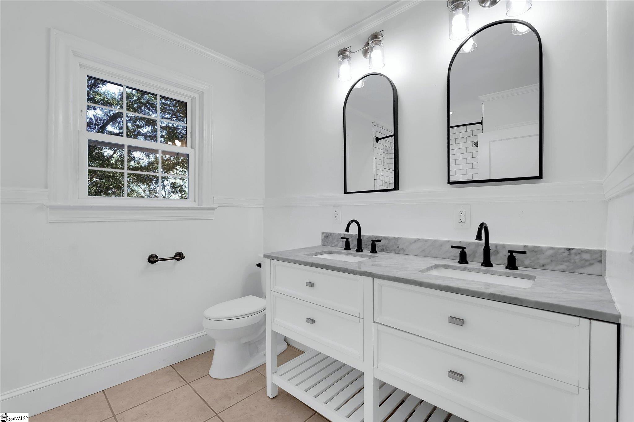 903 N A Street, Easley