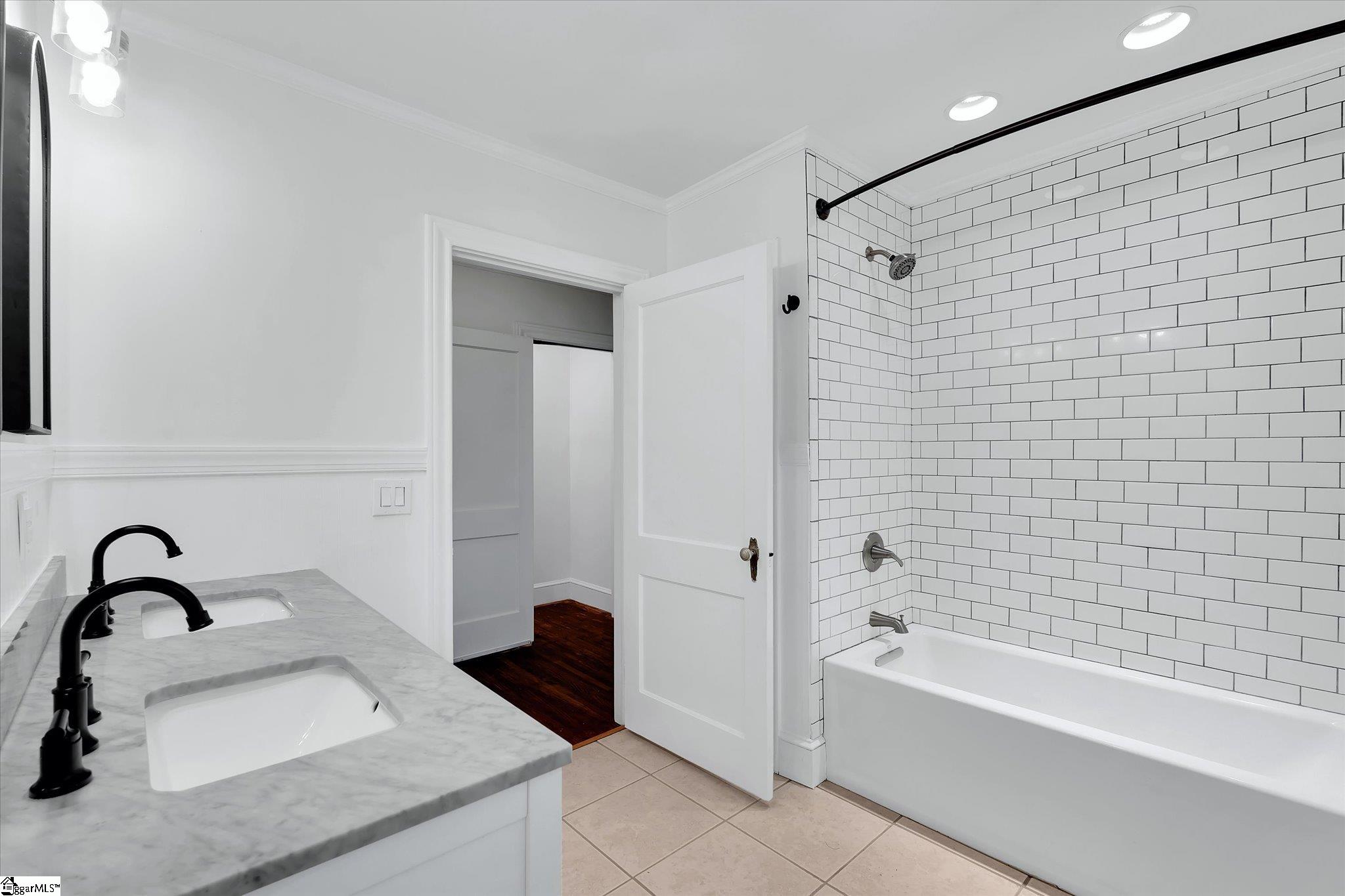 903 N A Street, Easley