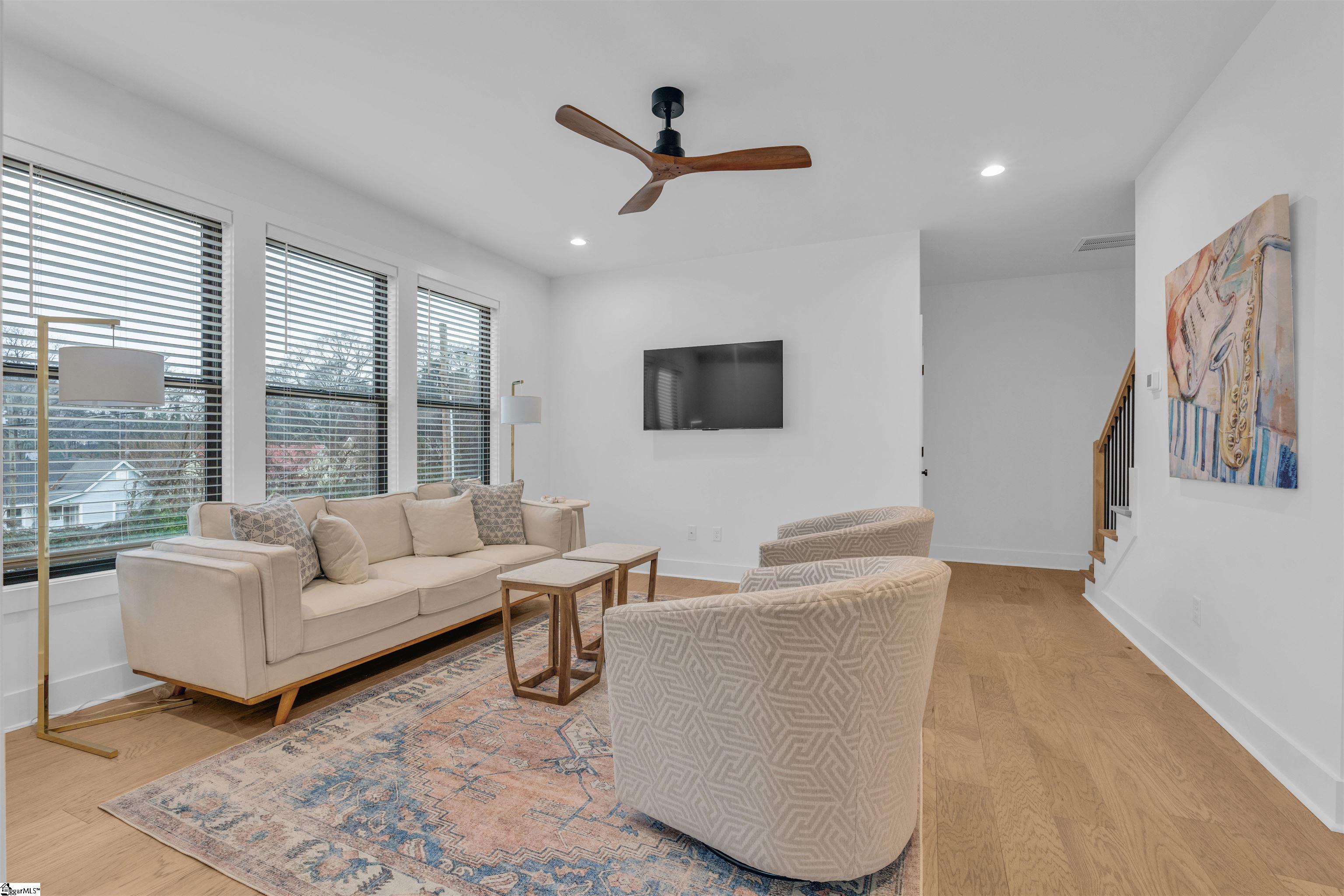 214 Ackert Way, Greenville