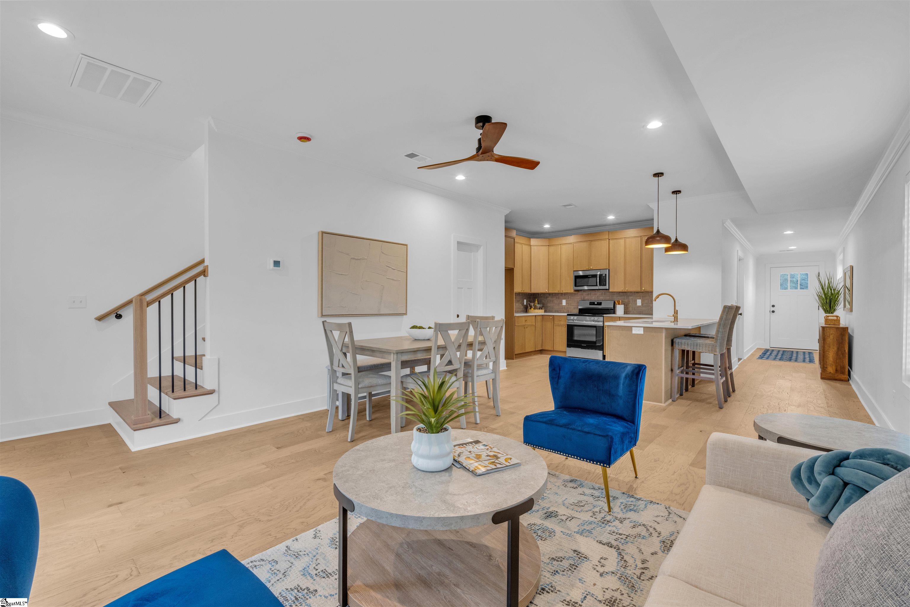 214 Ackert Way, Greenville