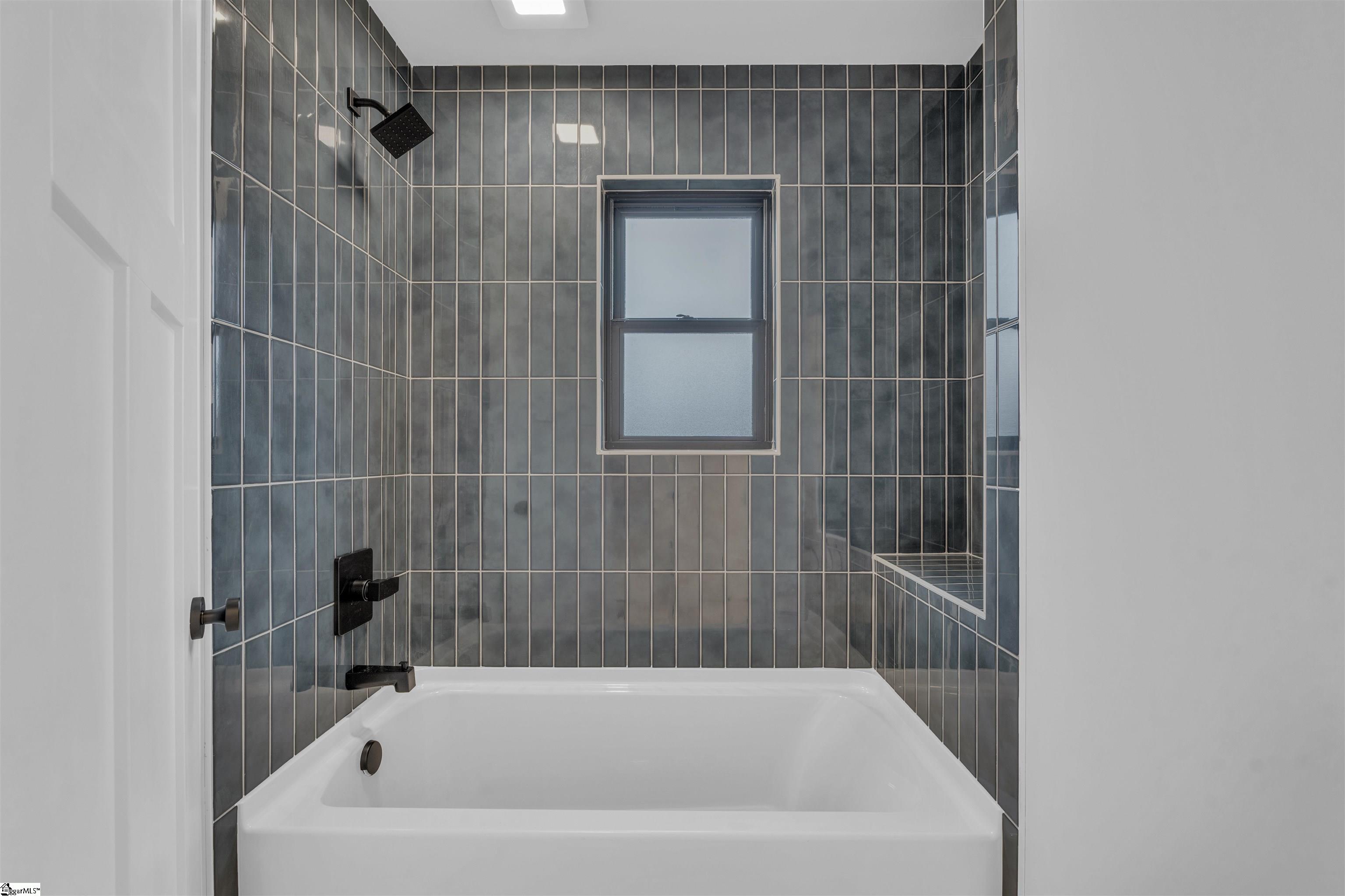 214 Ackert Way, Greenville