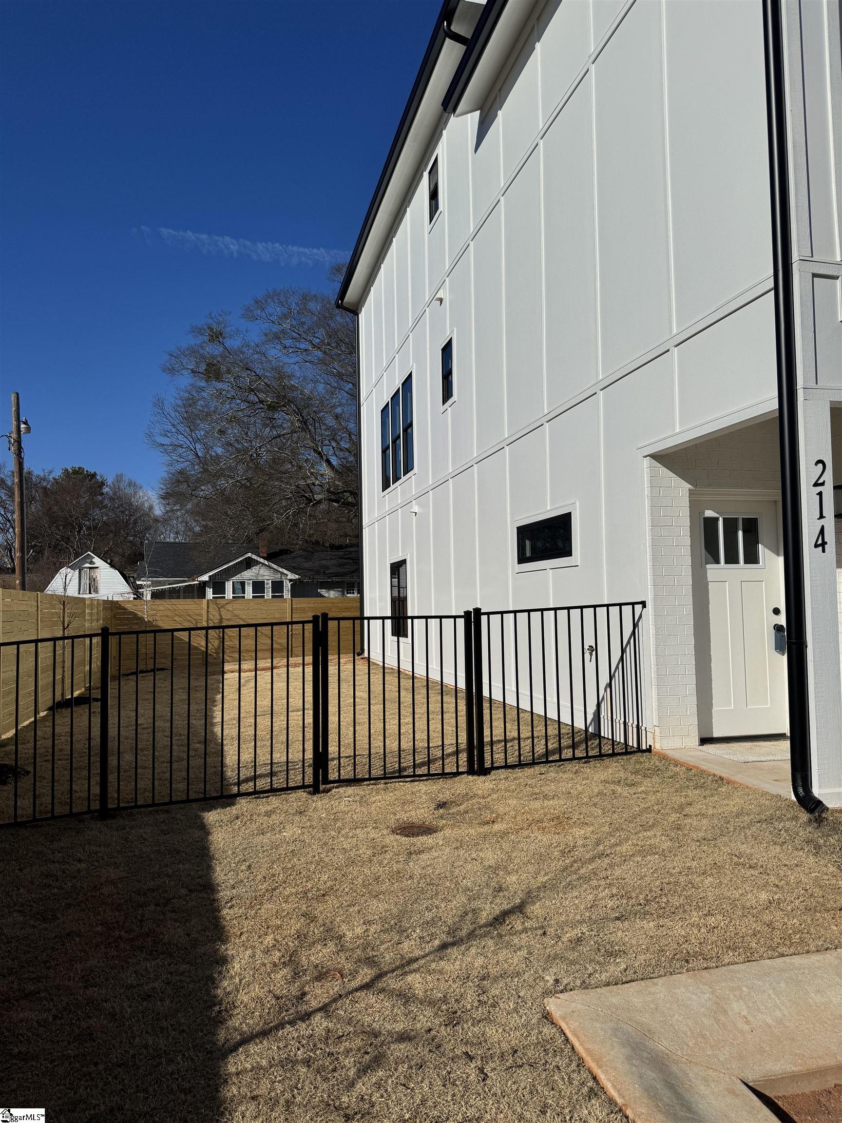 214 Ackert Way, Greenville