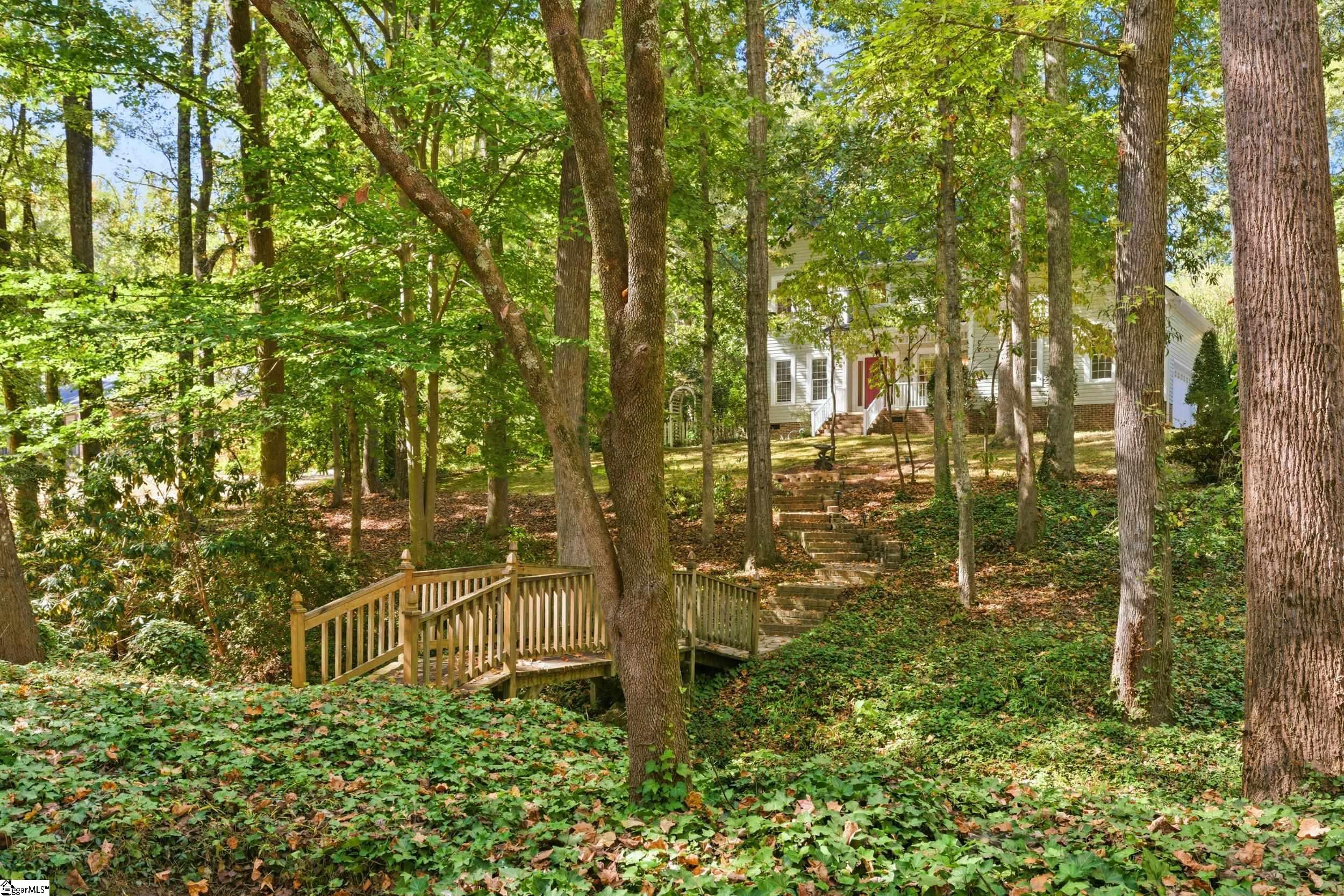 100 Bonwood Avenue, Simpsonville