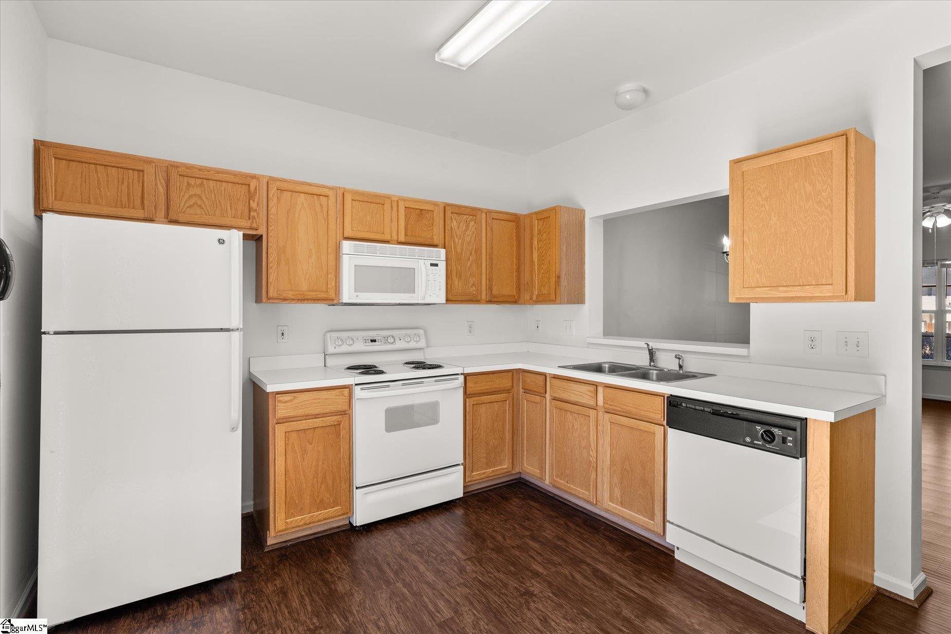 553 Waterbrook Drive, Greenville