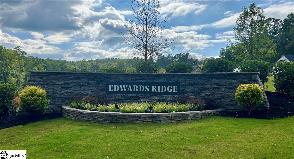 114 Shale Drive, Central