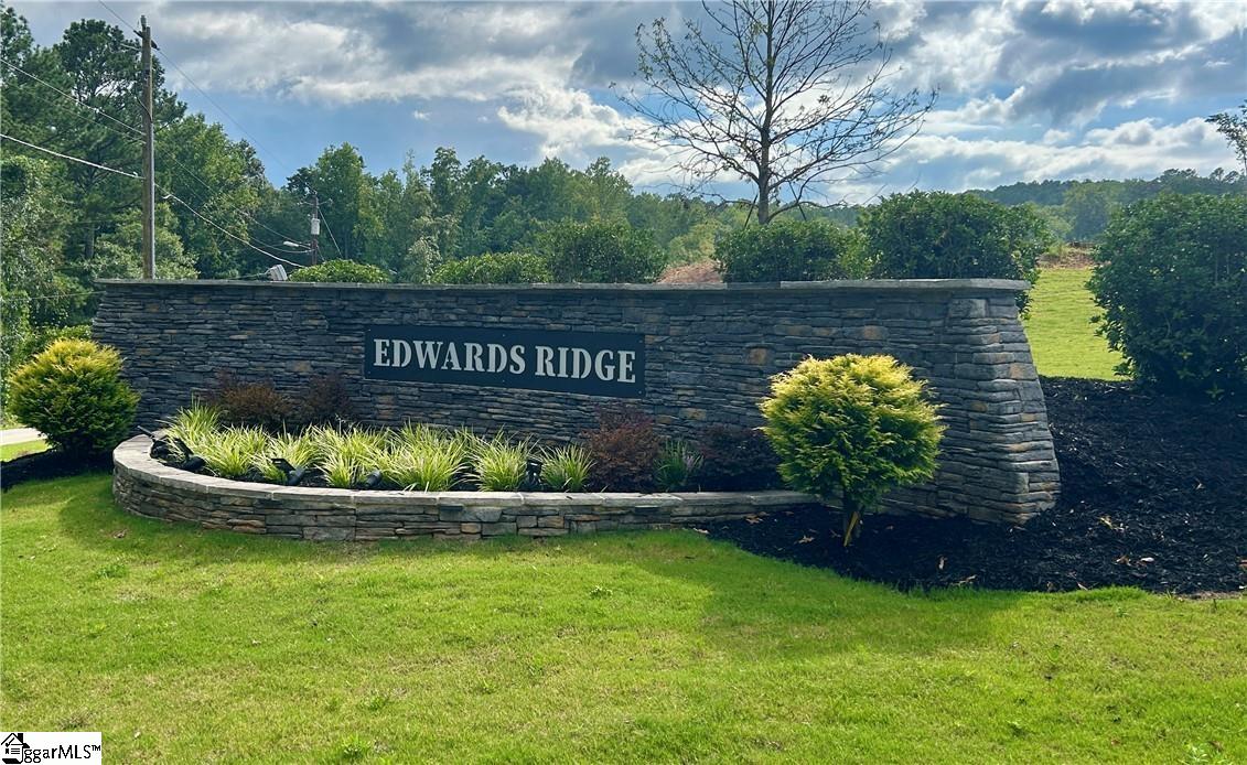 141 Shale Drive, Central