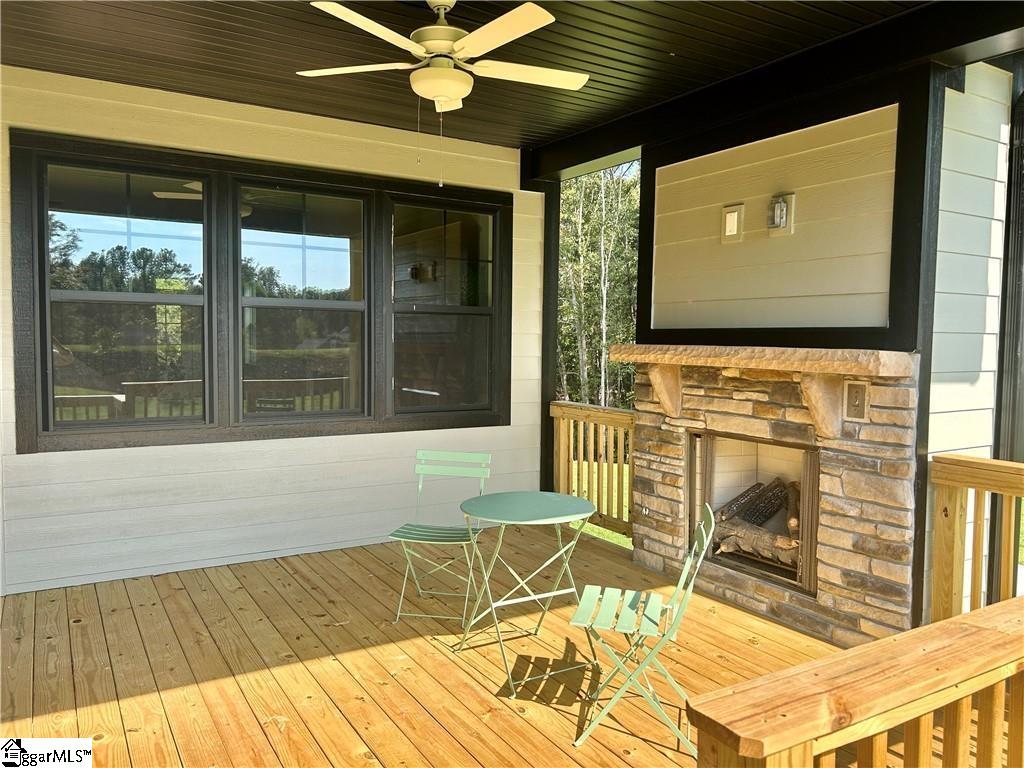 141 Shale Drive, Central