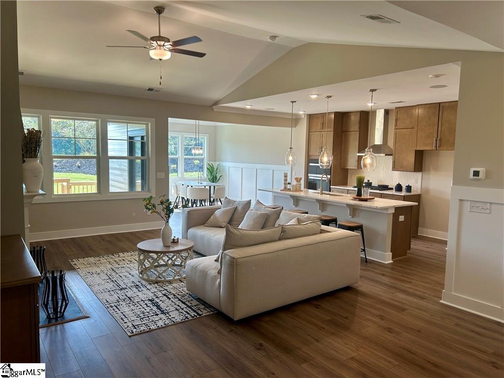 141 Shale Drive, Central