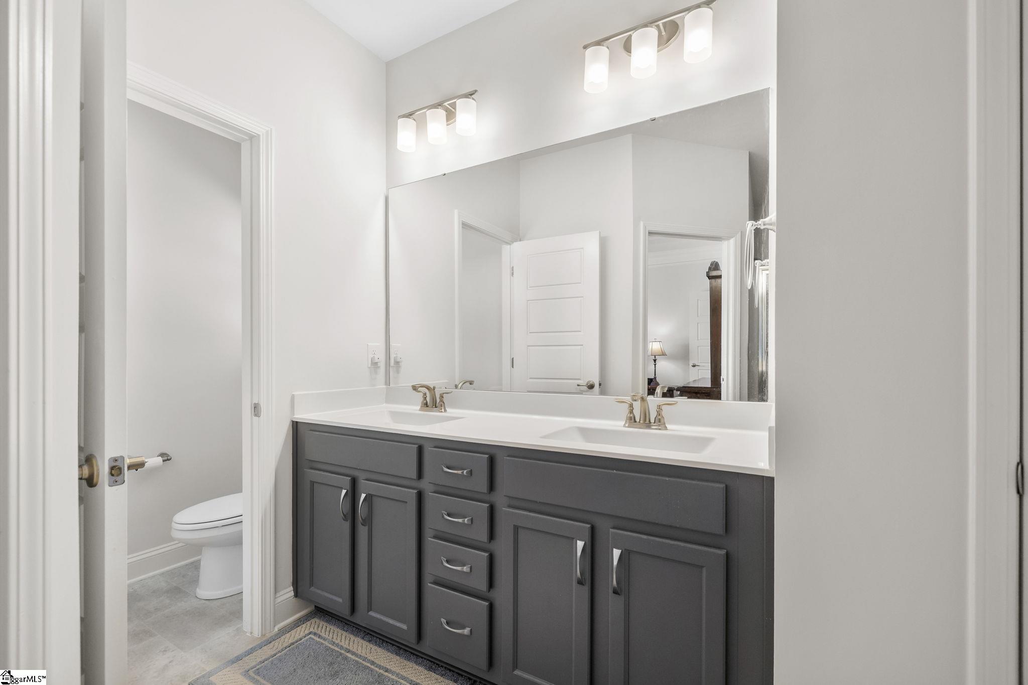 509 Flying Squirrel Way, Greenville