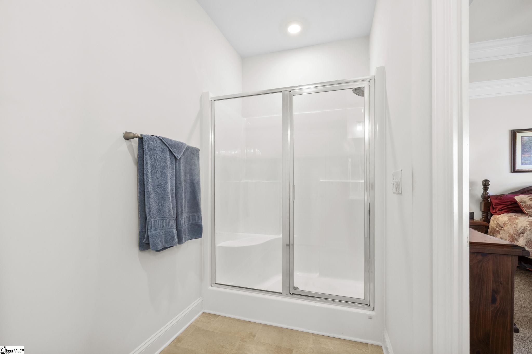 509 Flying Squirrel Way, Greenville