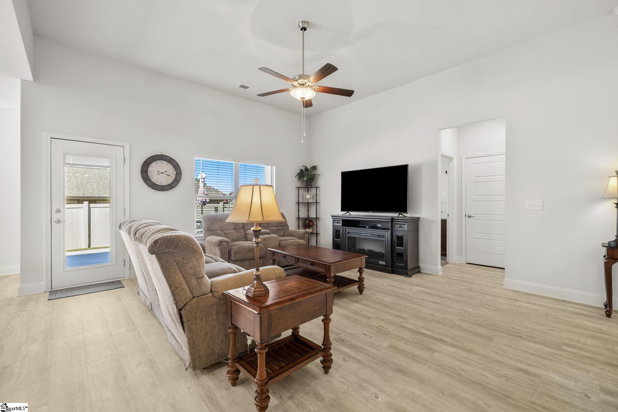 509 Flying Squirrel Way, Greenville