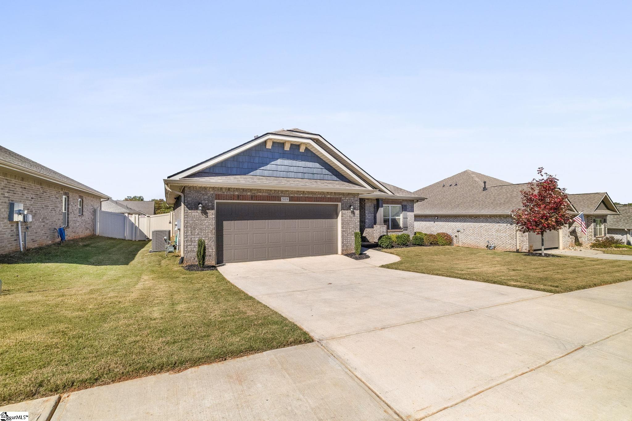 509 Flying Squirrel Way, Greenville