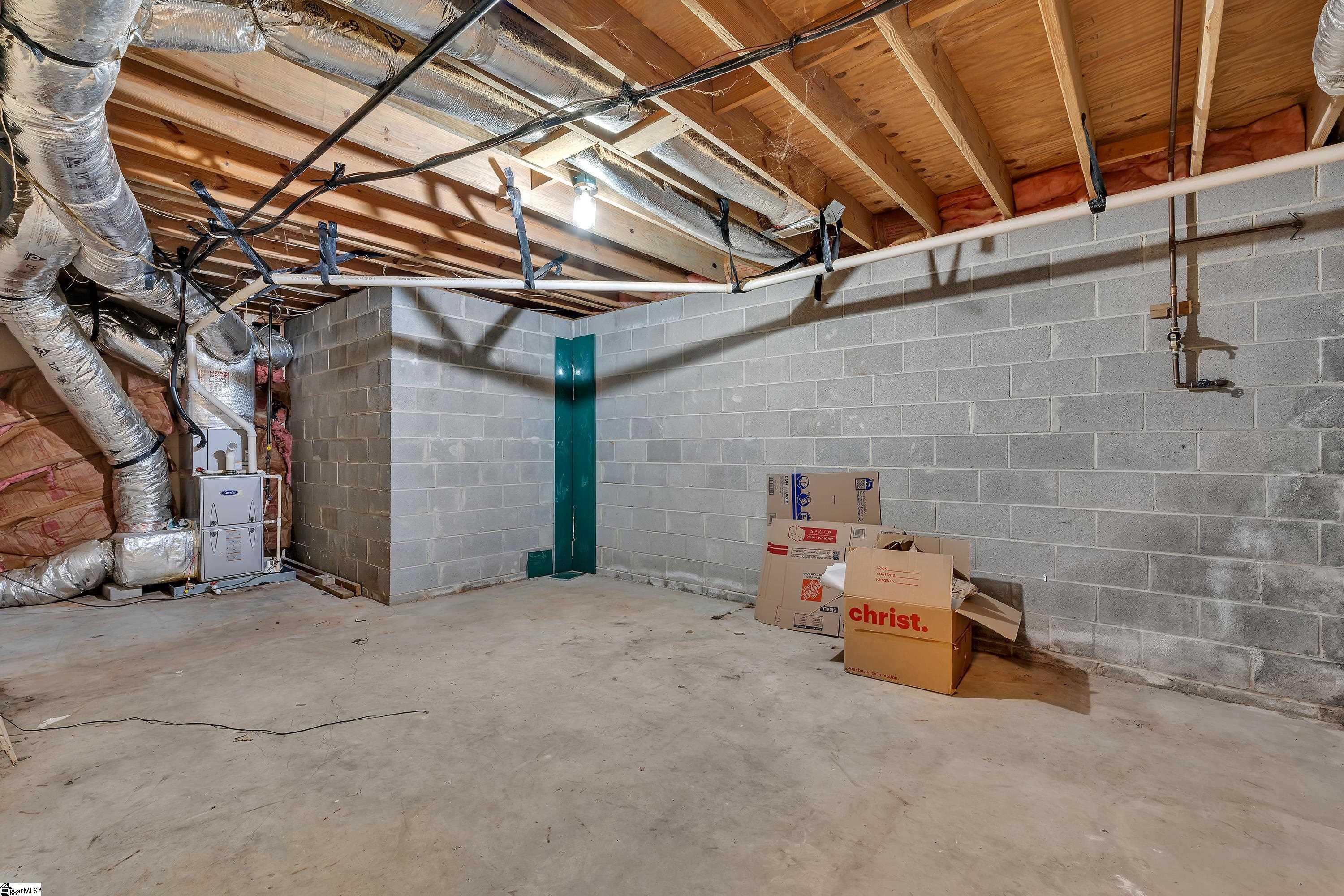 10 N Windward Court, Taylors