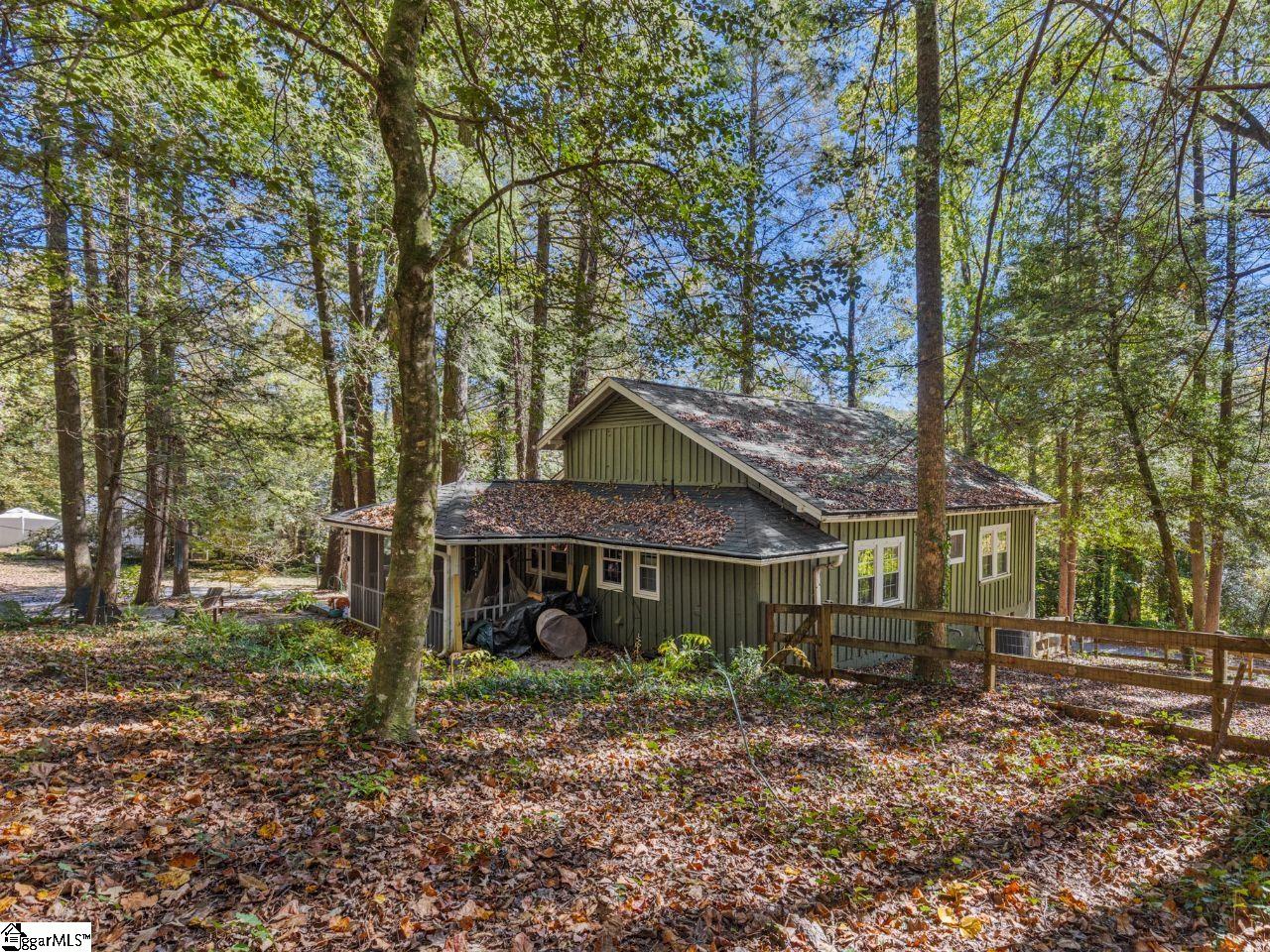 102 Lakemont Road, Cleveland