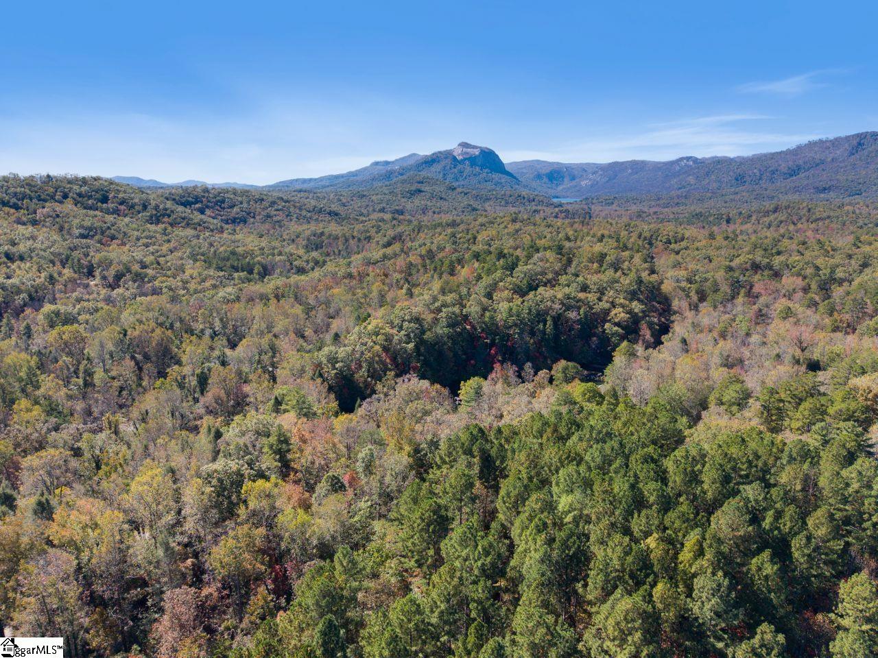 102 Lakemont Road, Cleveland