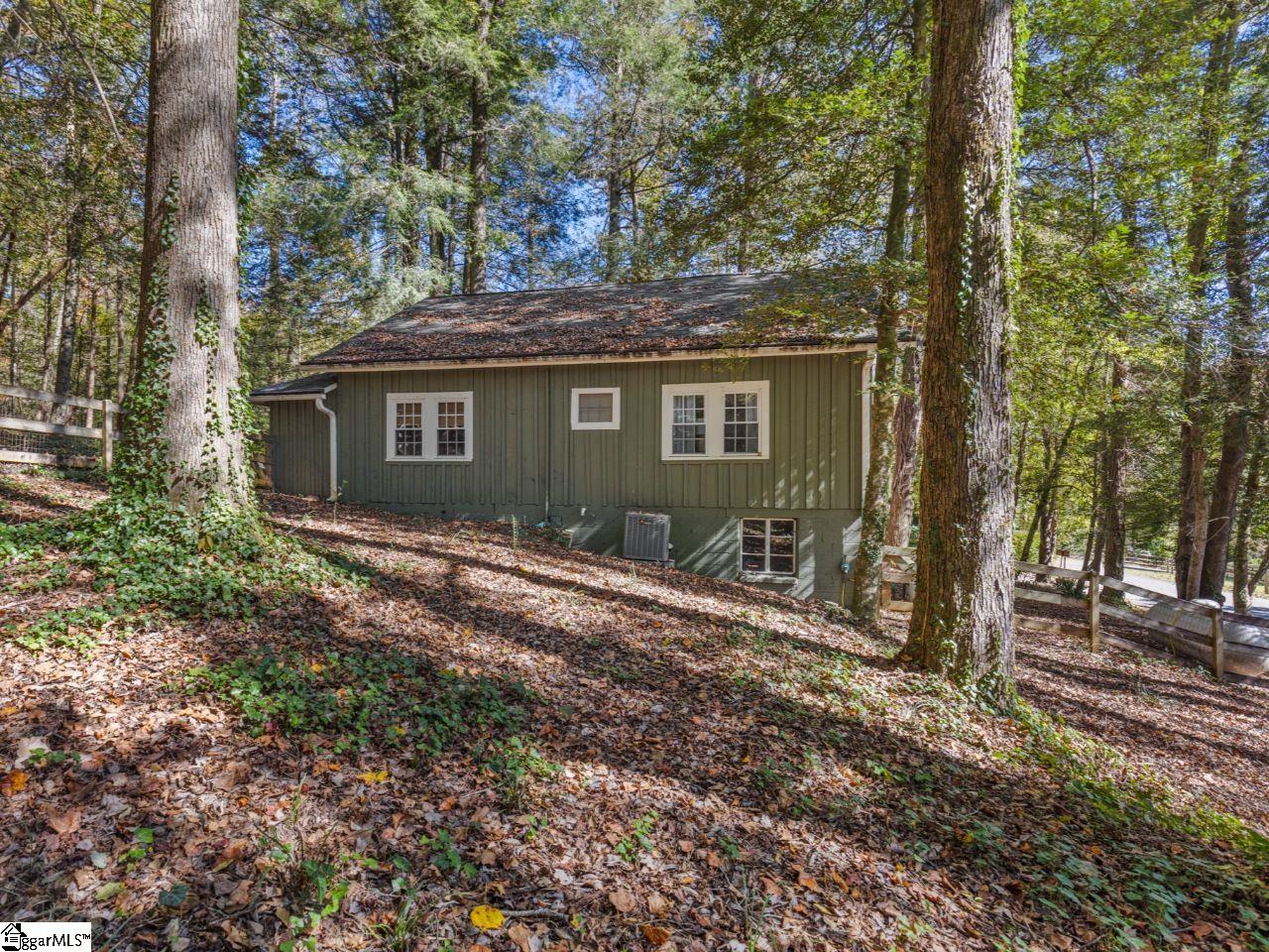 102 Lakemont Road, Cleveland