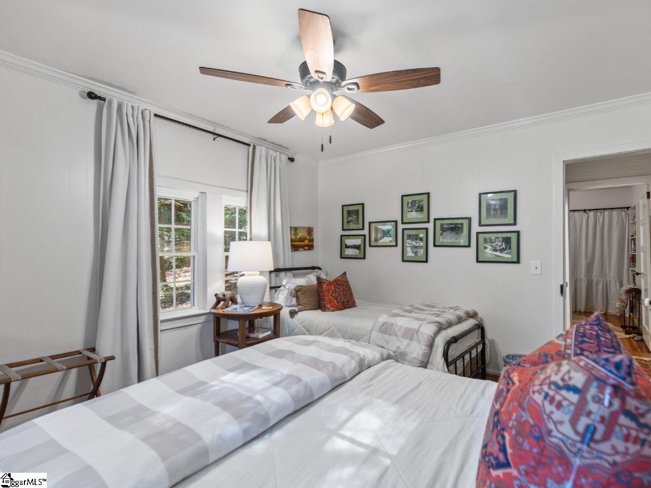 102 Lakemont Road, Cleveland