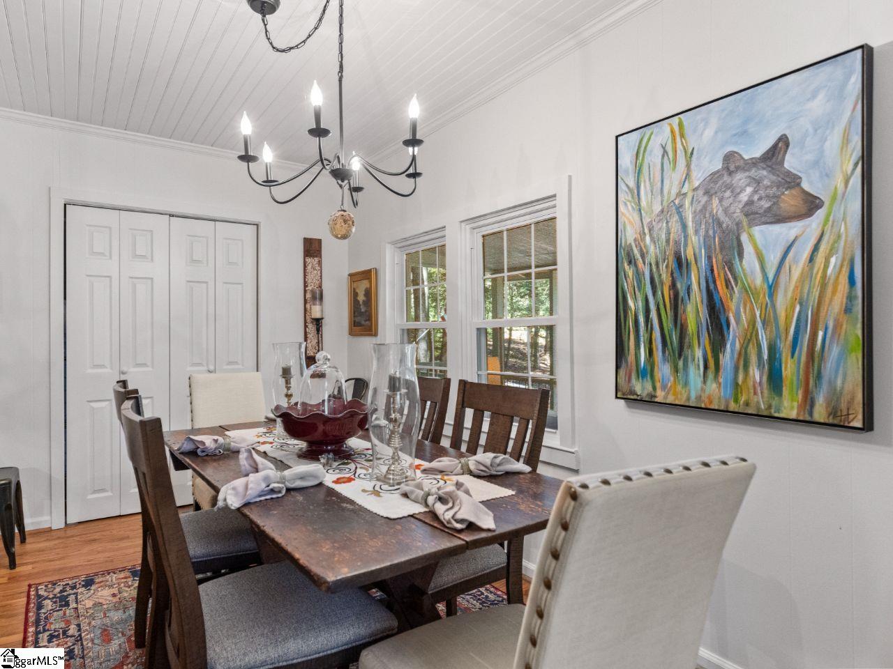 102 Lakemont Road, Cleveland