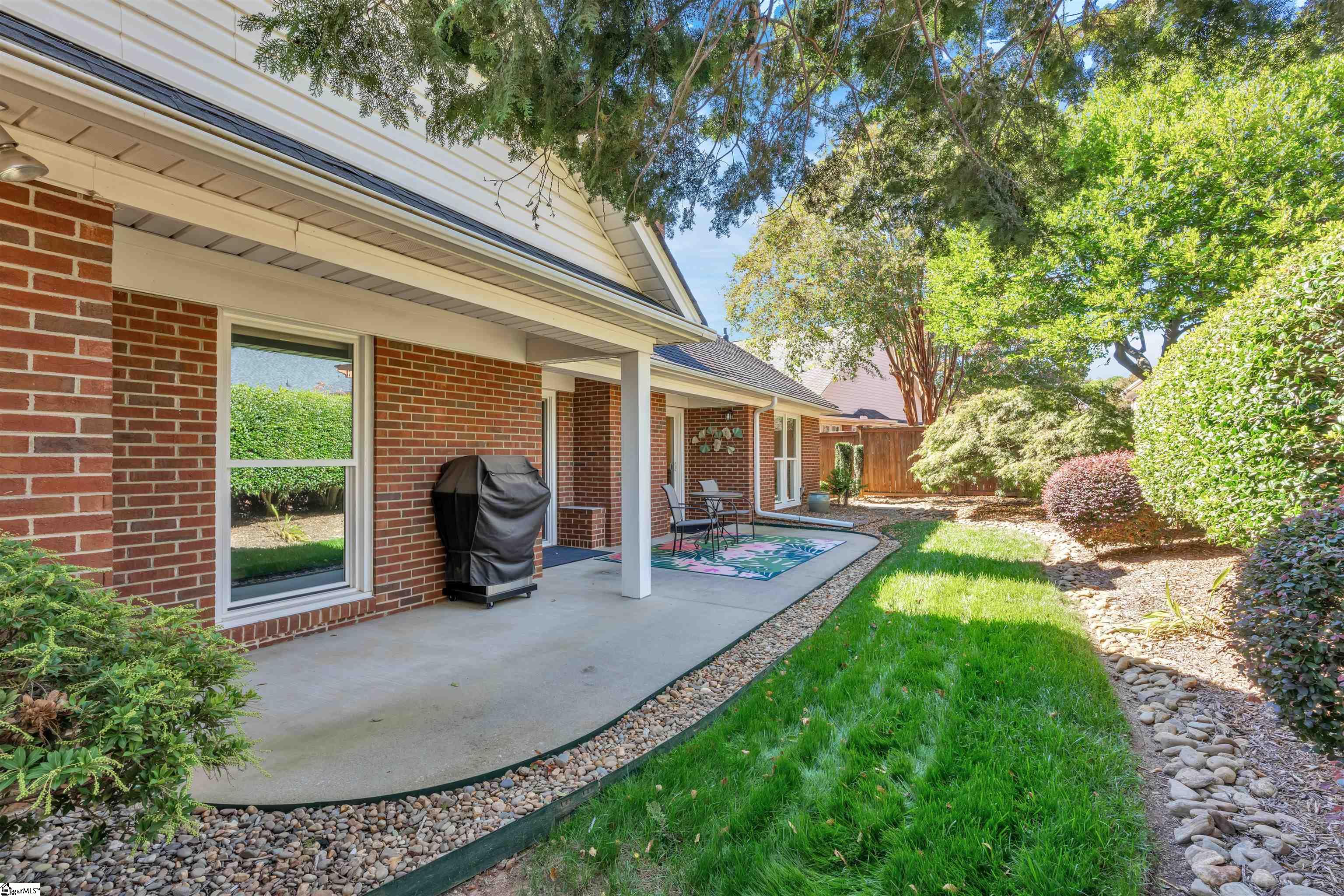 3 Hearthstone Court, Greenville
