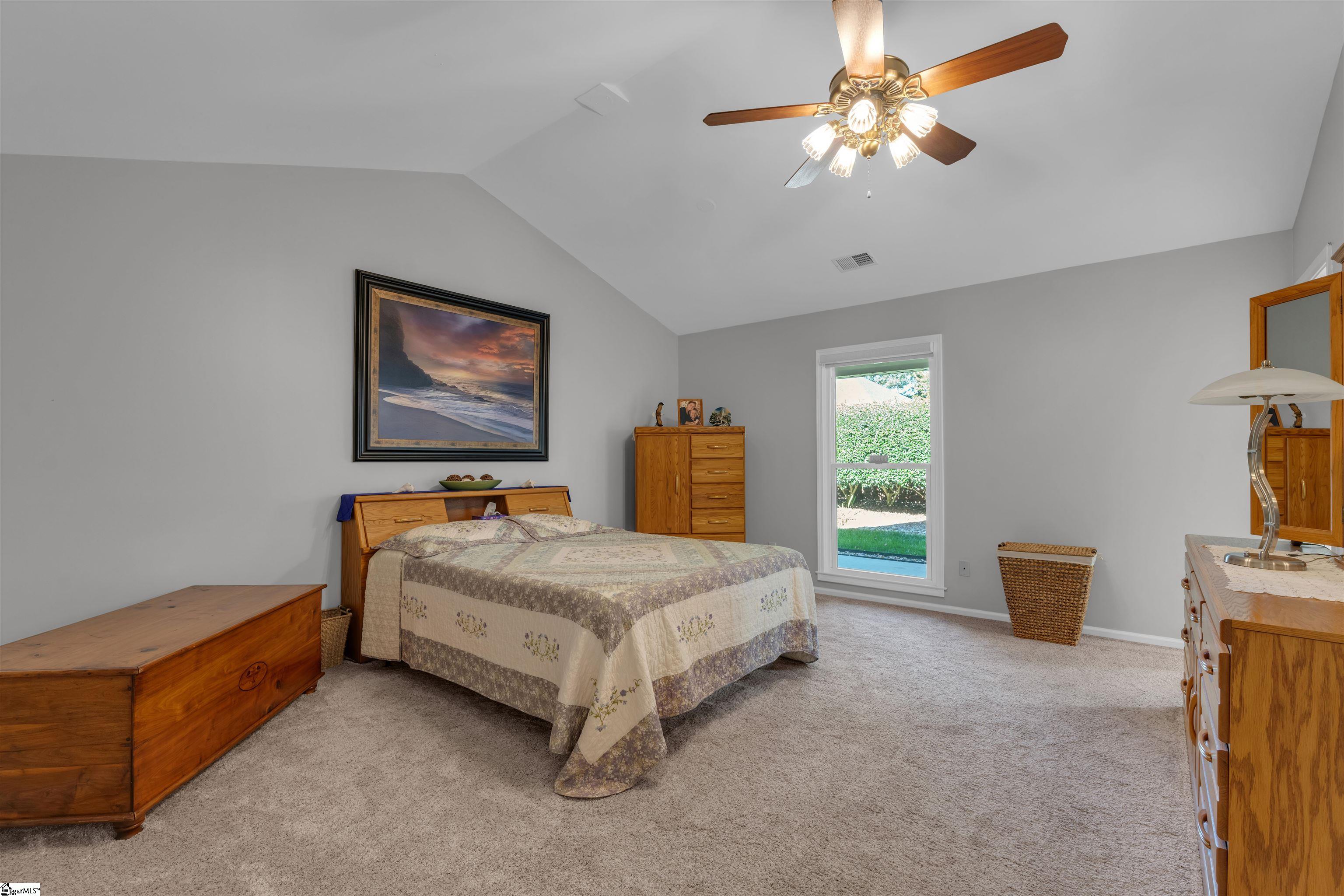 3 Hearthstone Court, Greenville