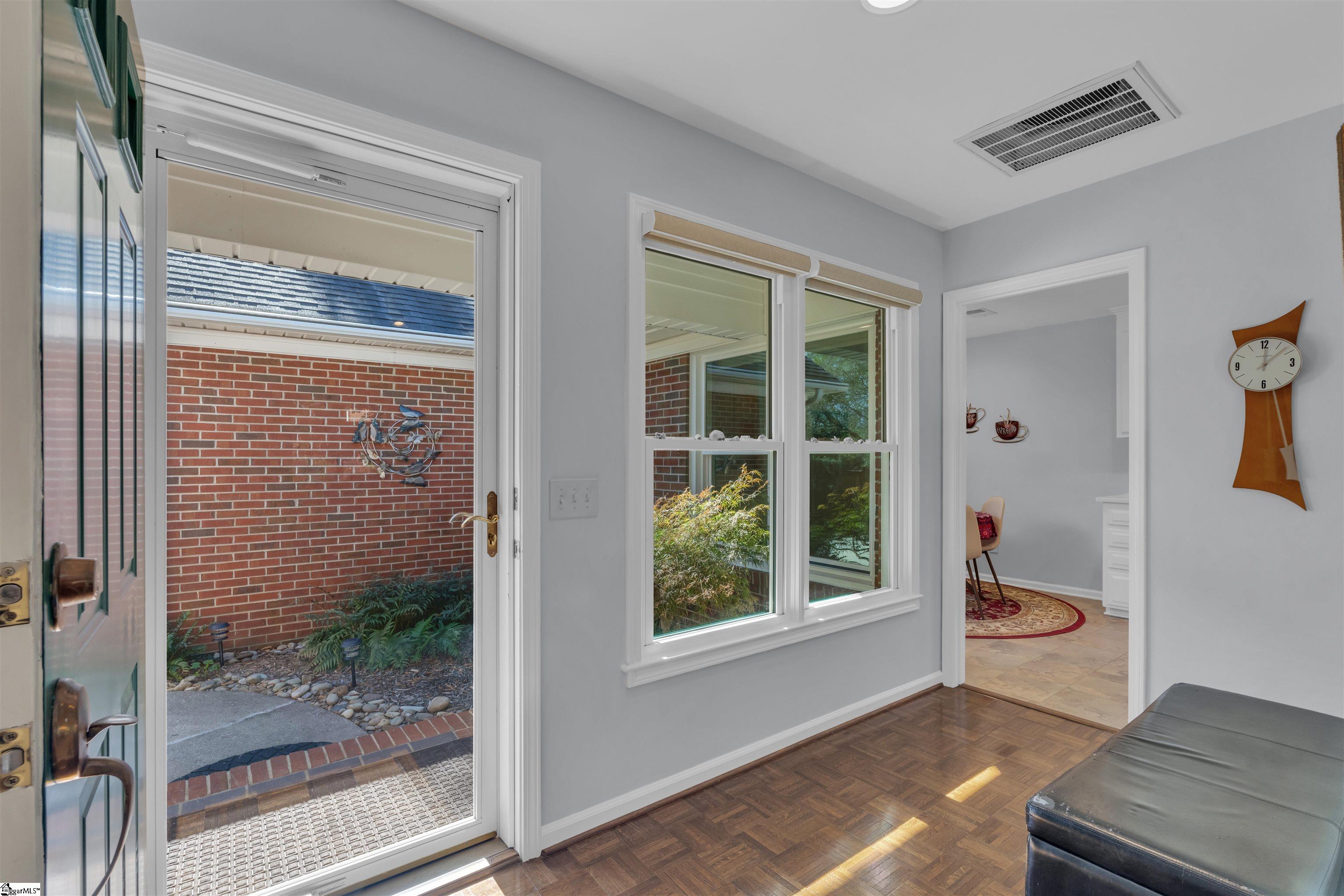 3 Hearthstone Court, Greenville