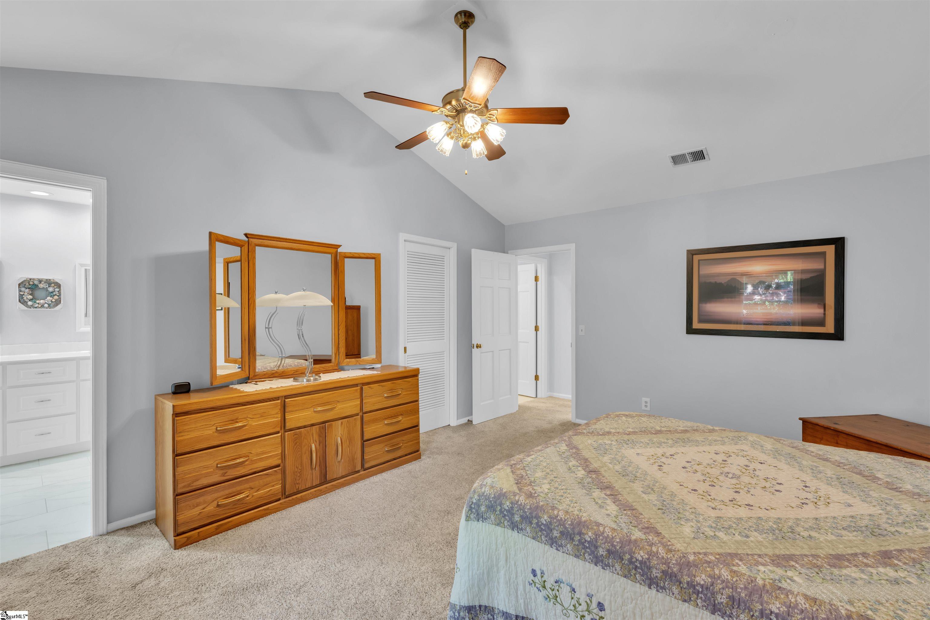 3 Hearthstone Court, Greenville