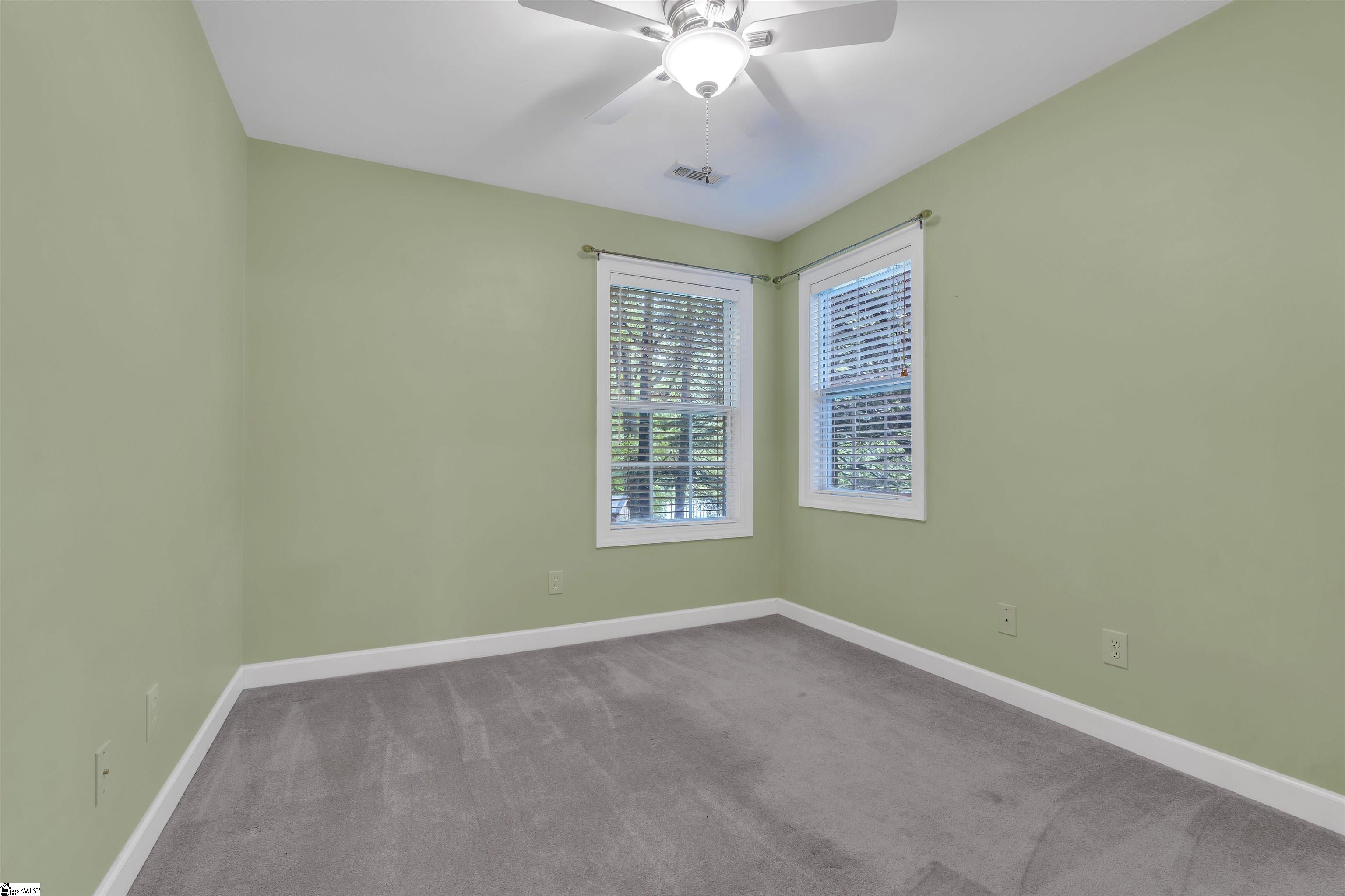 1038 Summit Drive, Greenville