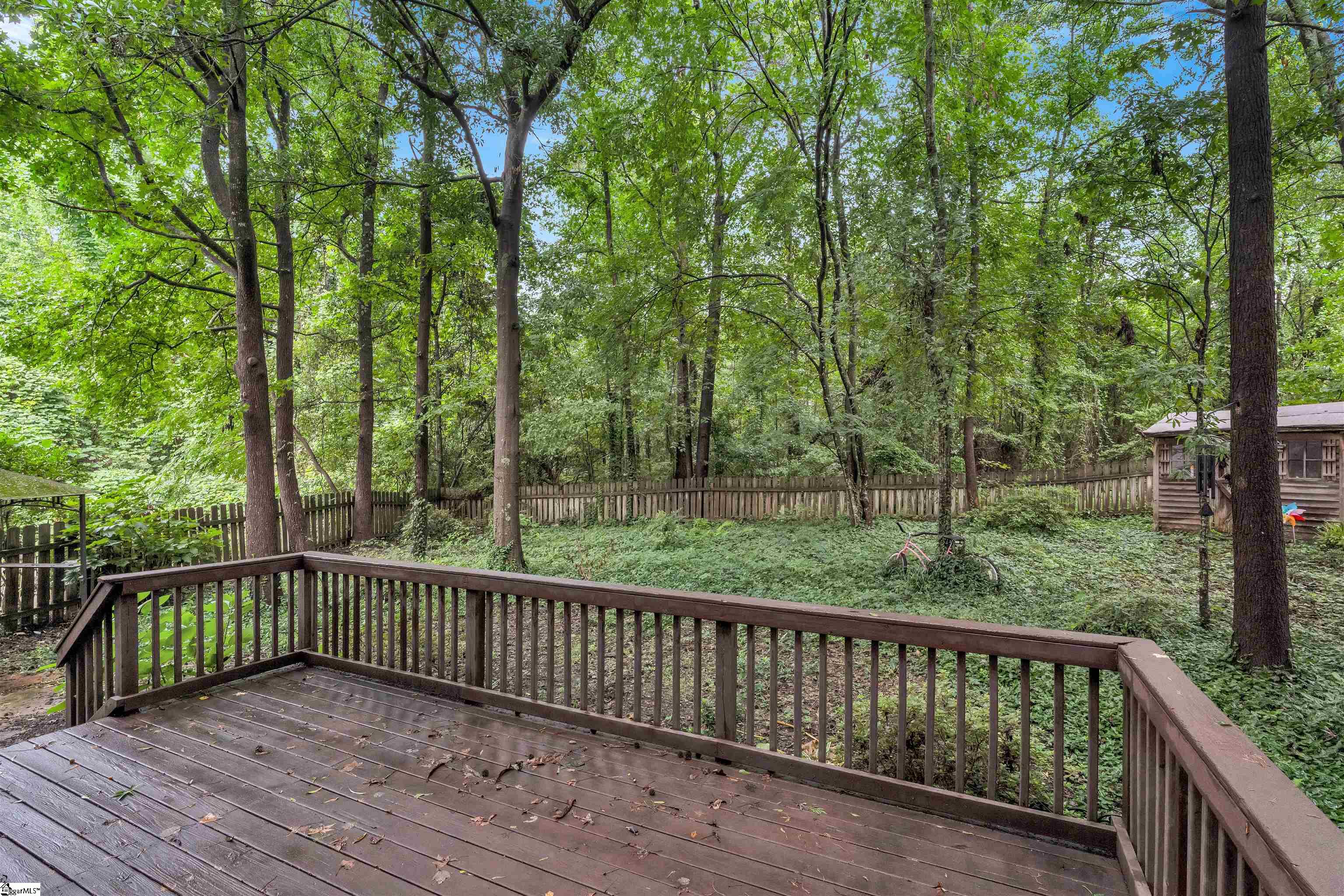 1038 Summit Drive, Greenville