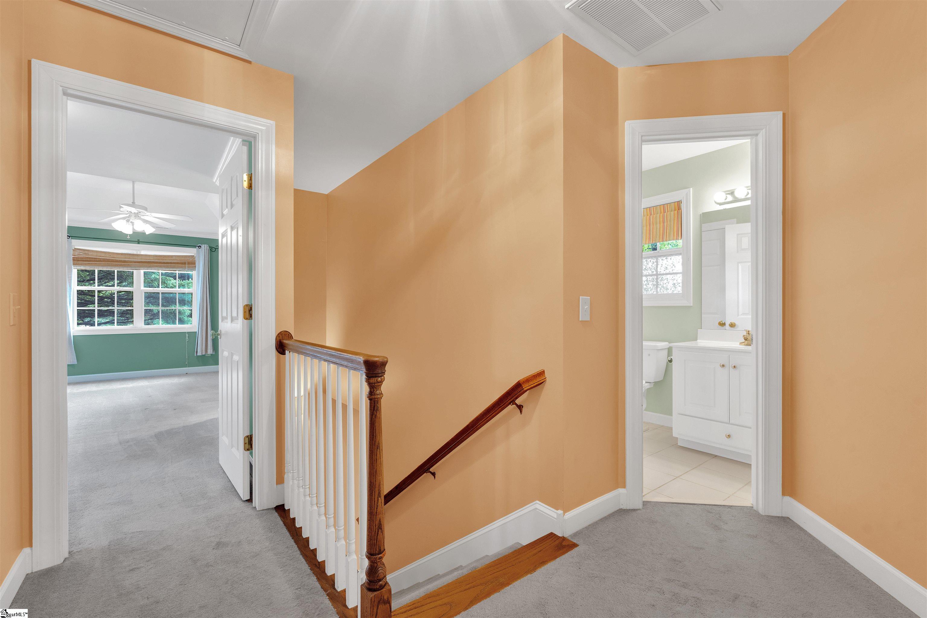 1038 Summit Drive, Greenville