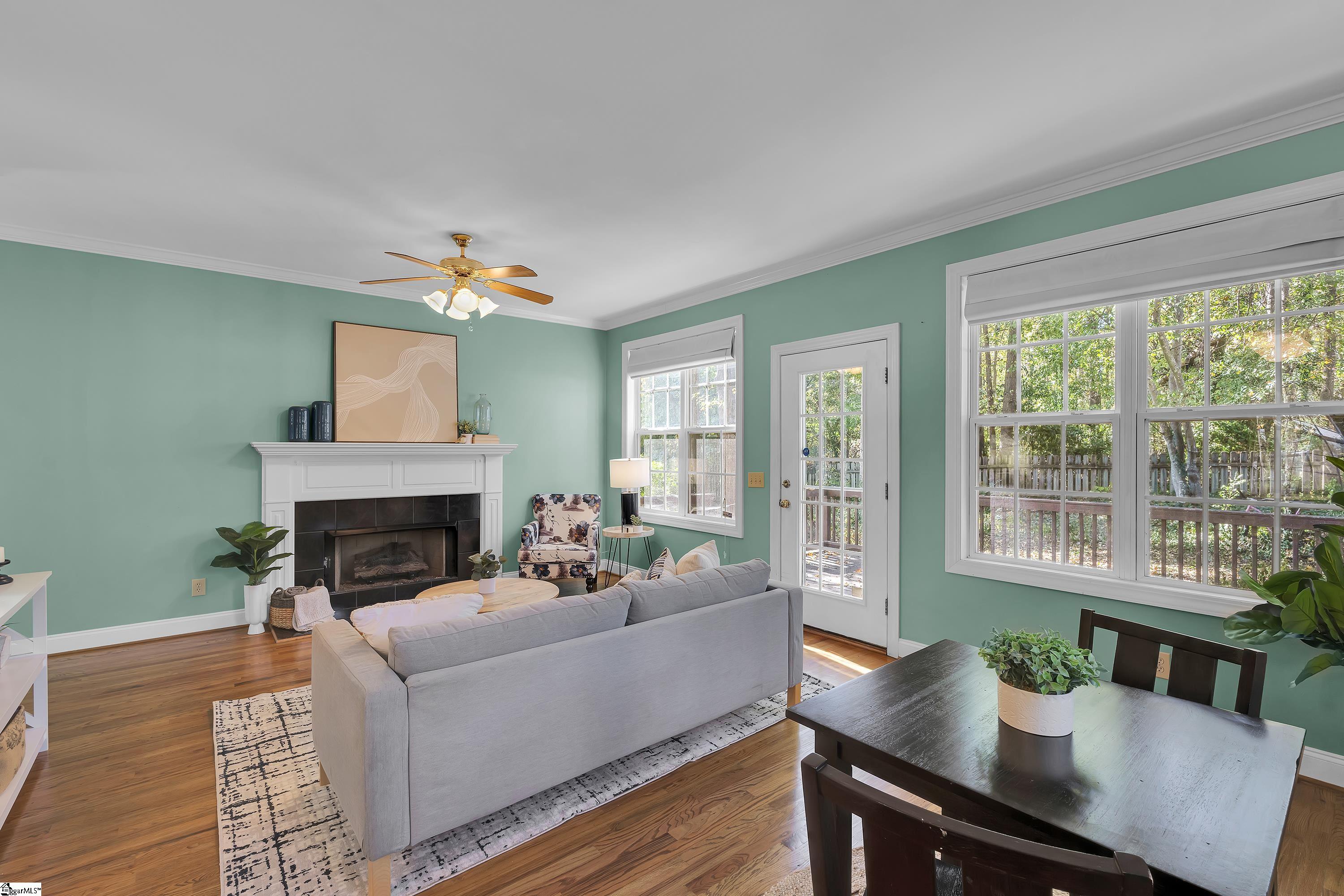 1038 Summit Drive, Greenville