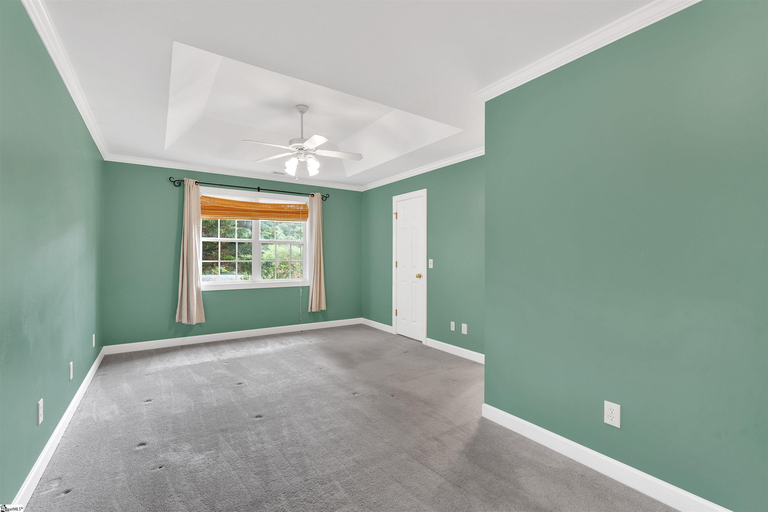 1038 Summit Drive, Greenville