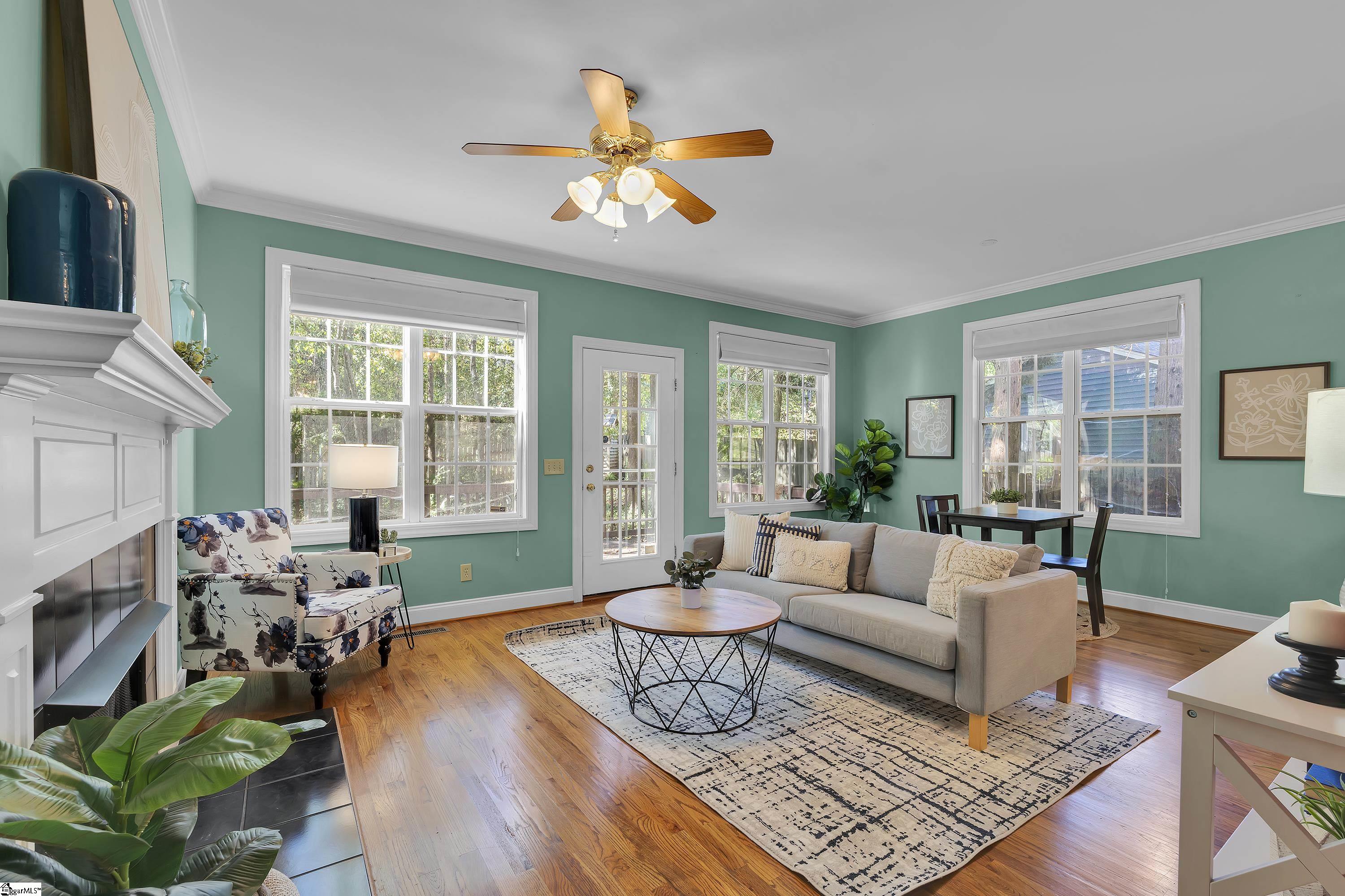 1038 Summit Drive, Greenville