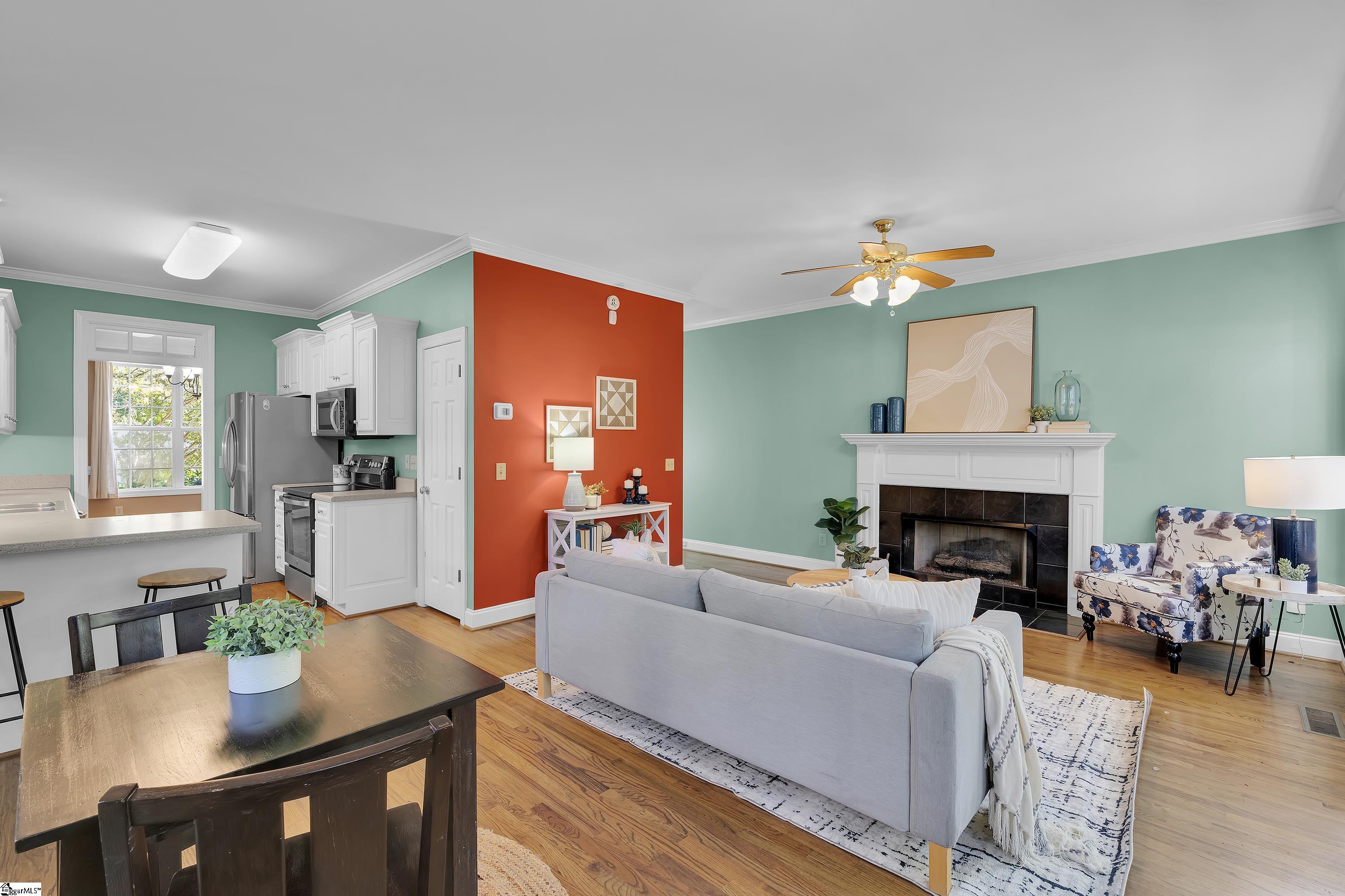 1038 Summit Drive, Greenville