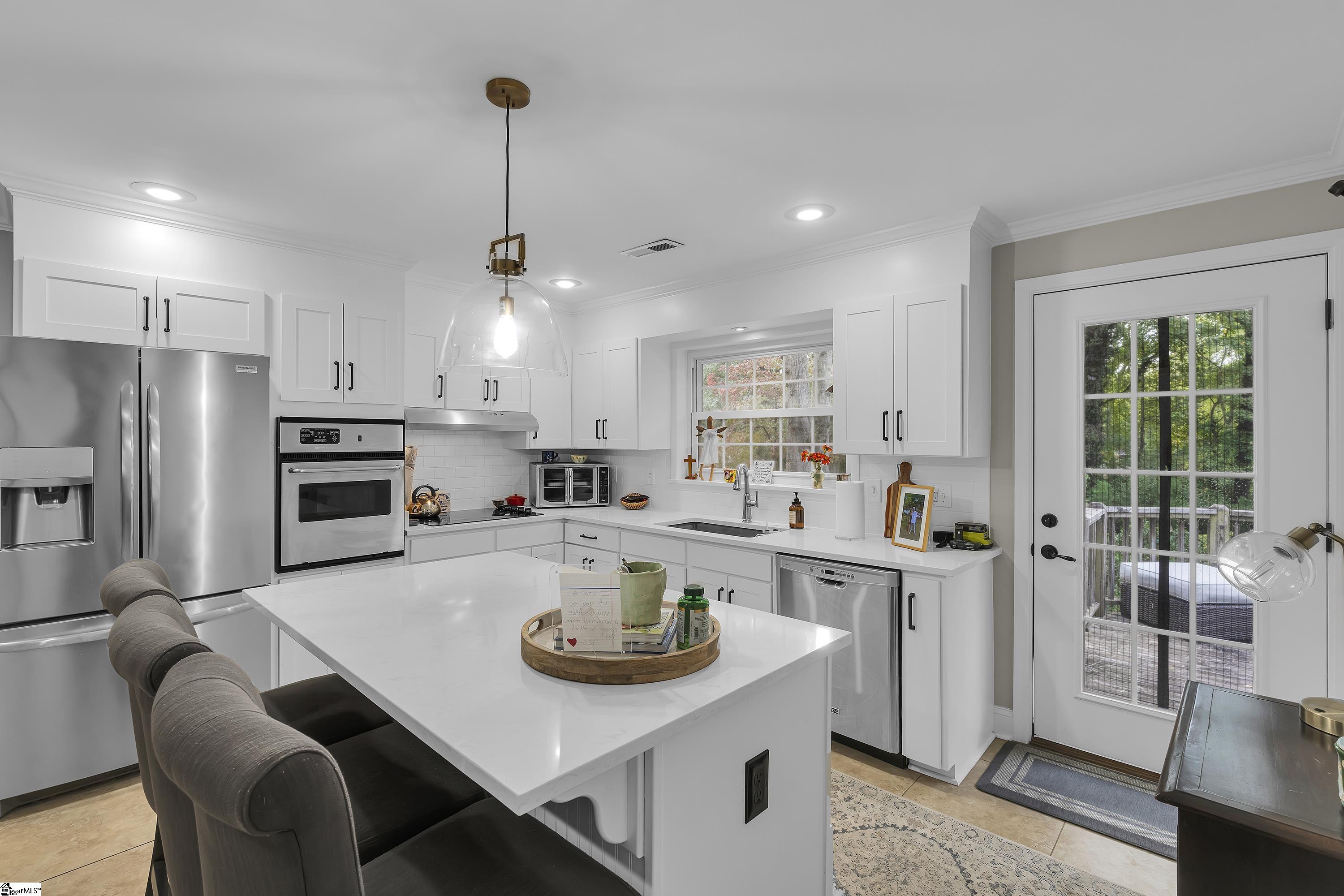 101 Rockwood Drive, Greenville