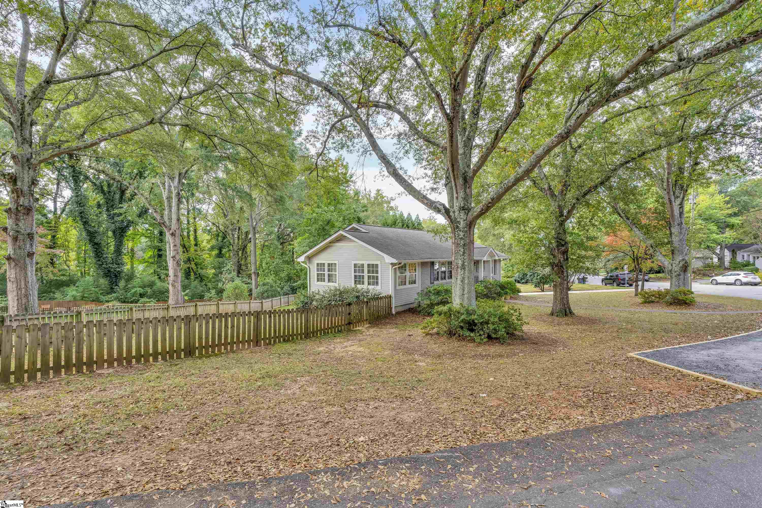 101 Rockwood Drive, Greenville