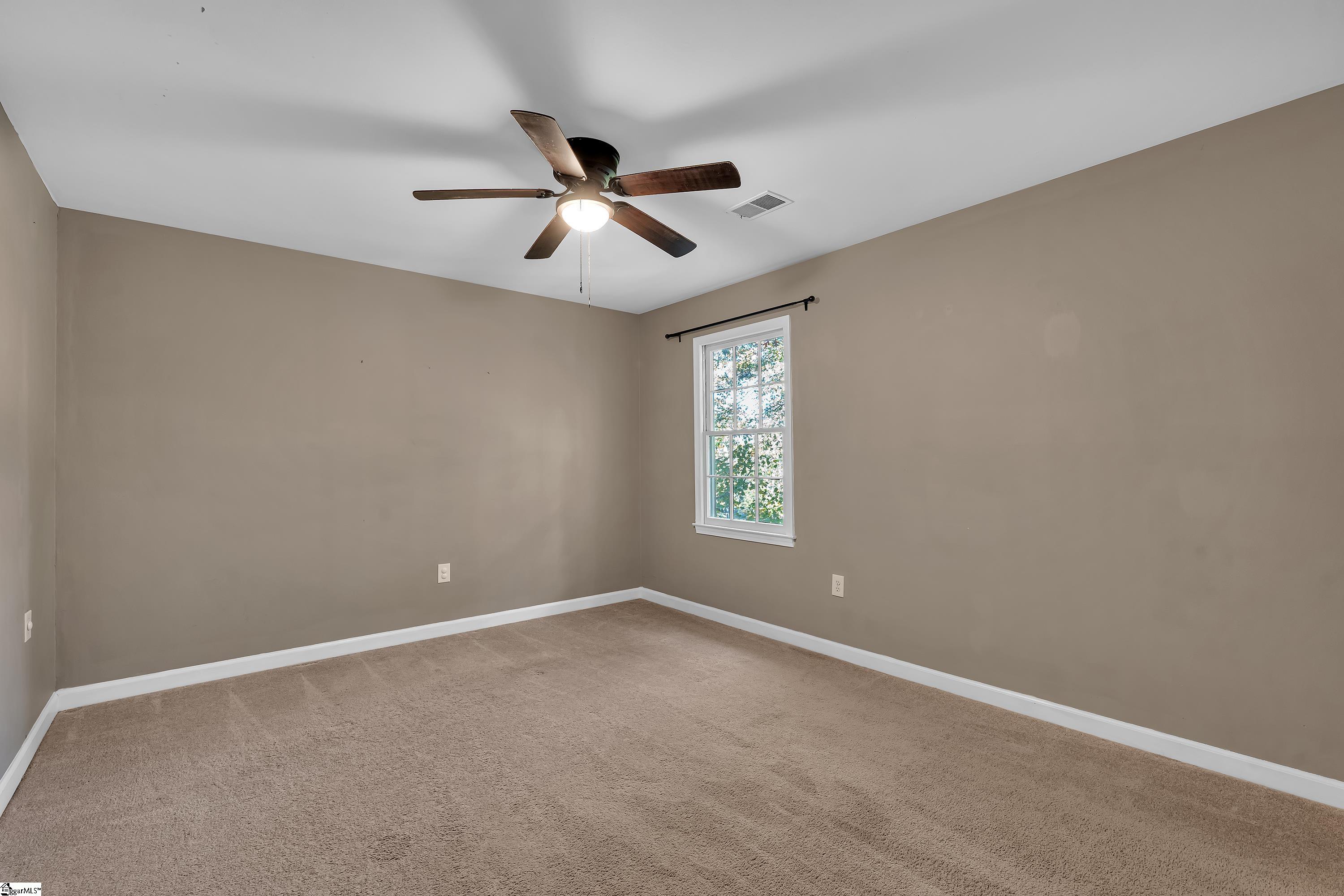 5 Edwards Mill Court, Taylors