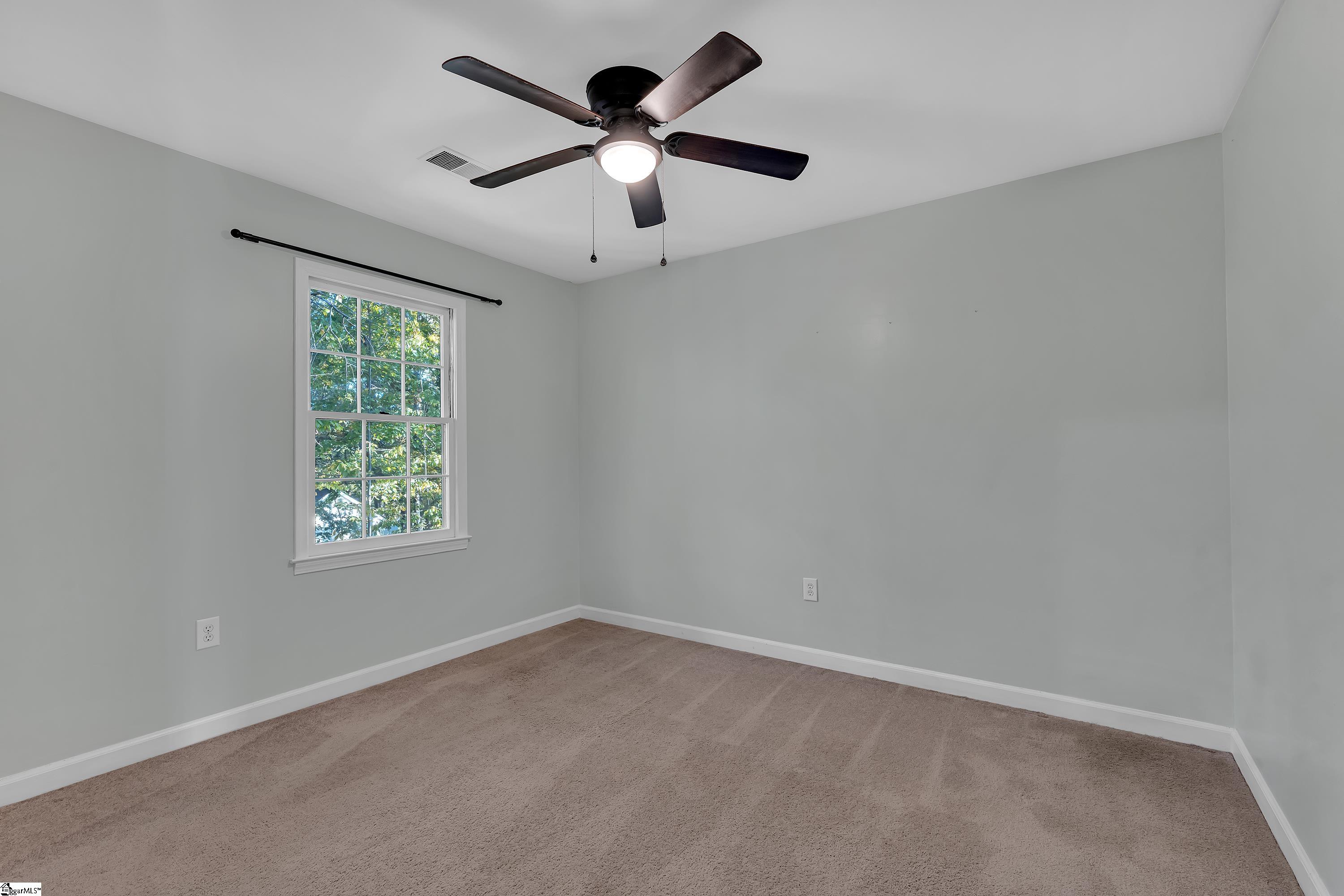 5 Edwards Mill Court, Taylors