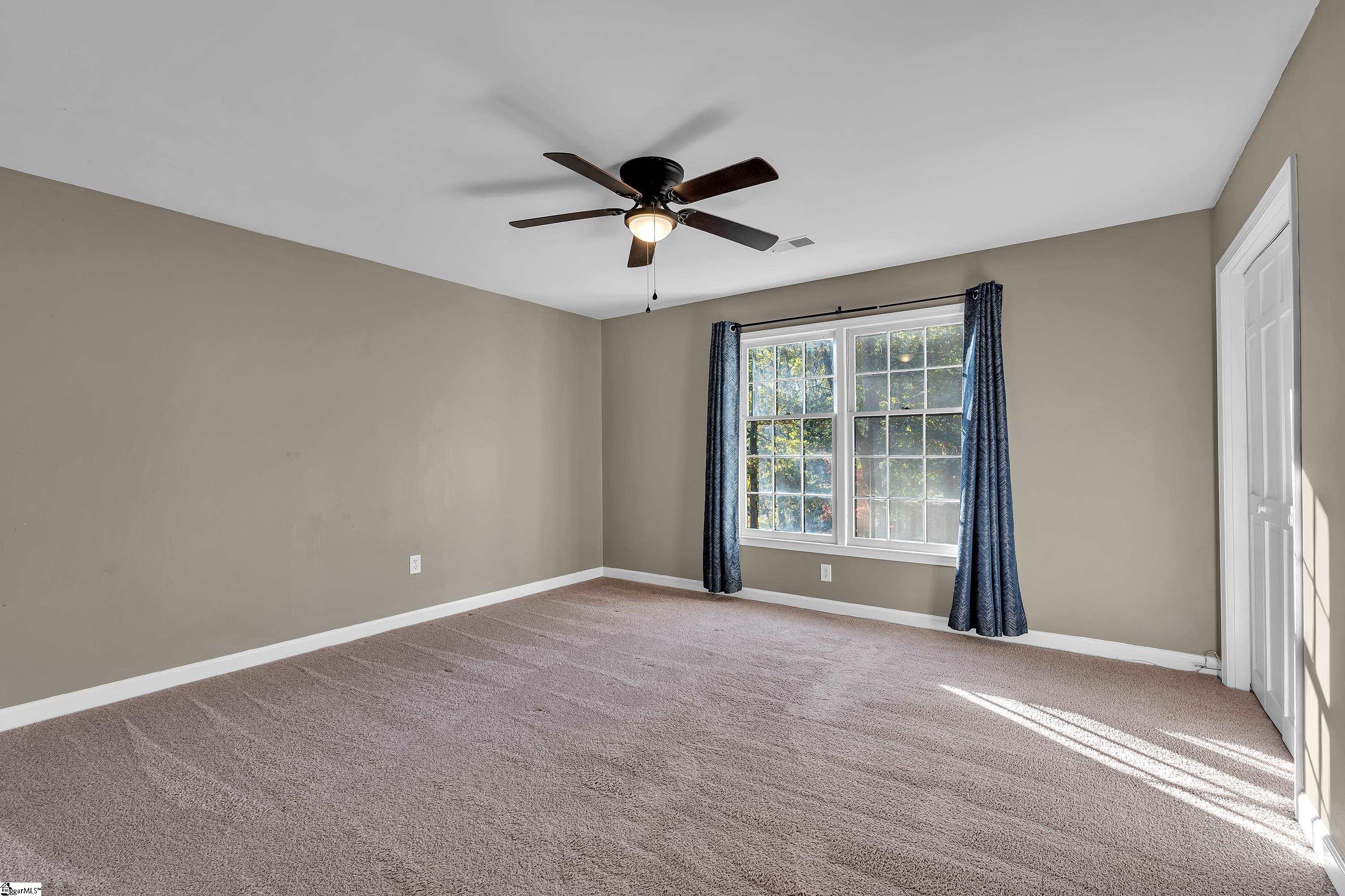 5 Edwards Mill Court, Taylors