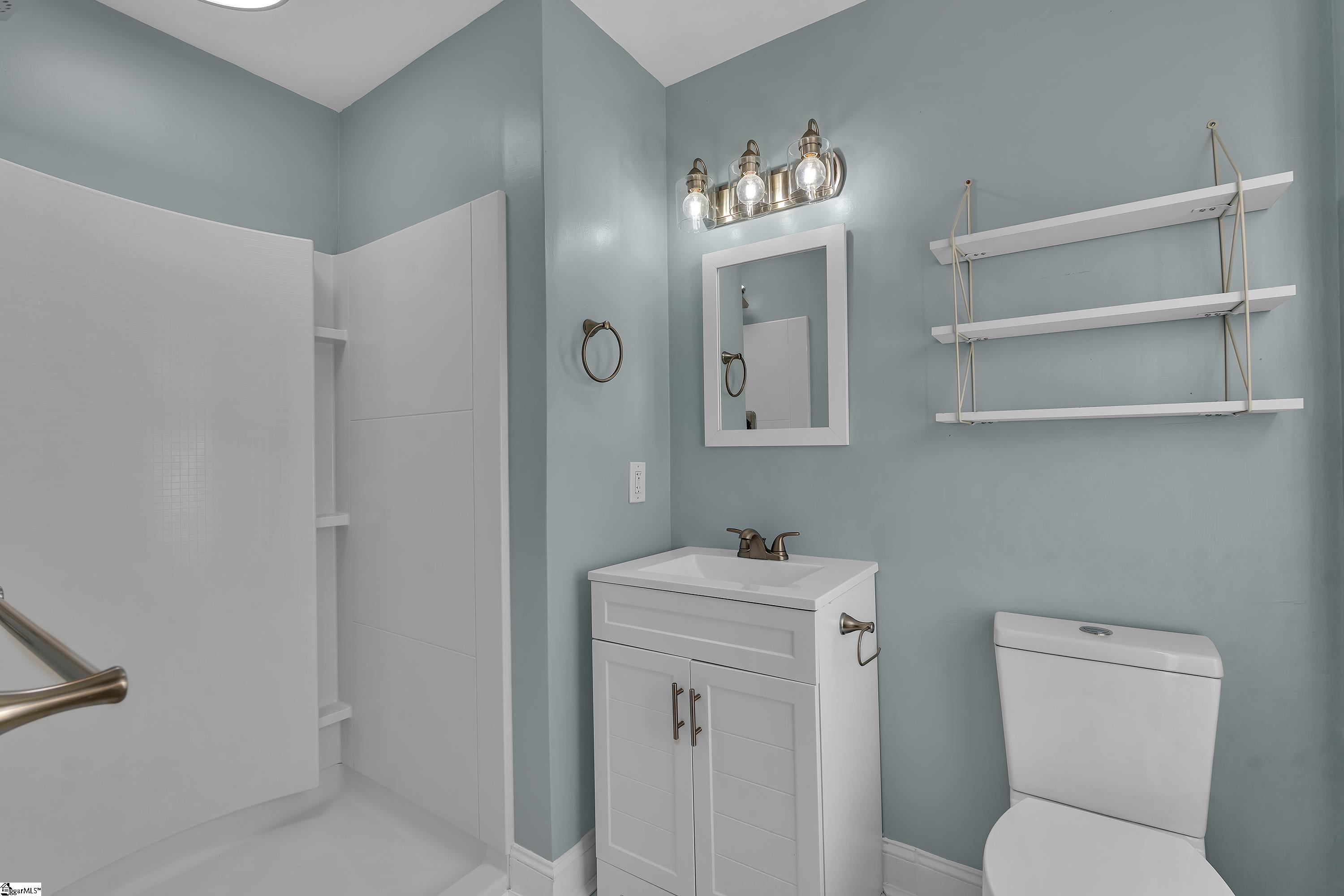 5 Edwards Mill Court, Taylors